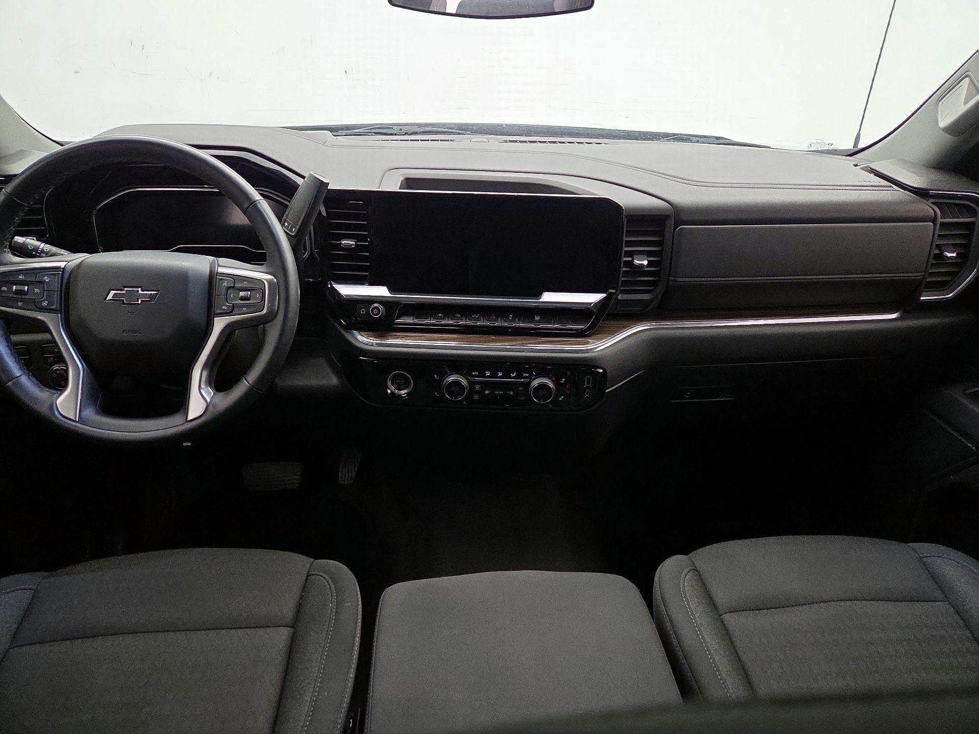 Thumbnail: 2023 Chevrolet Silverado 1500 - 9