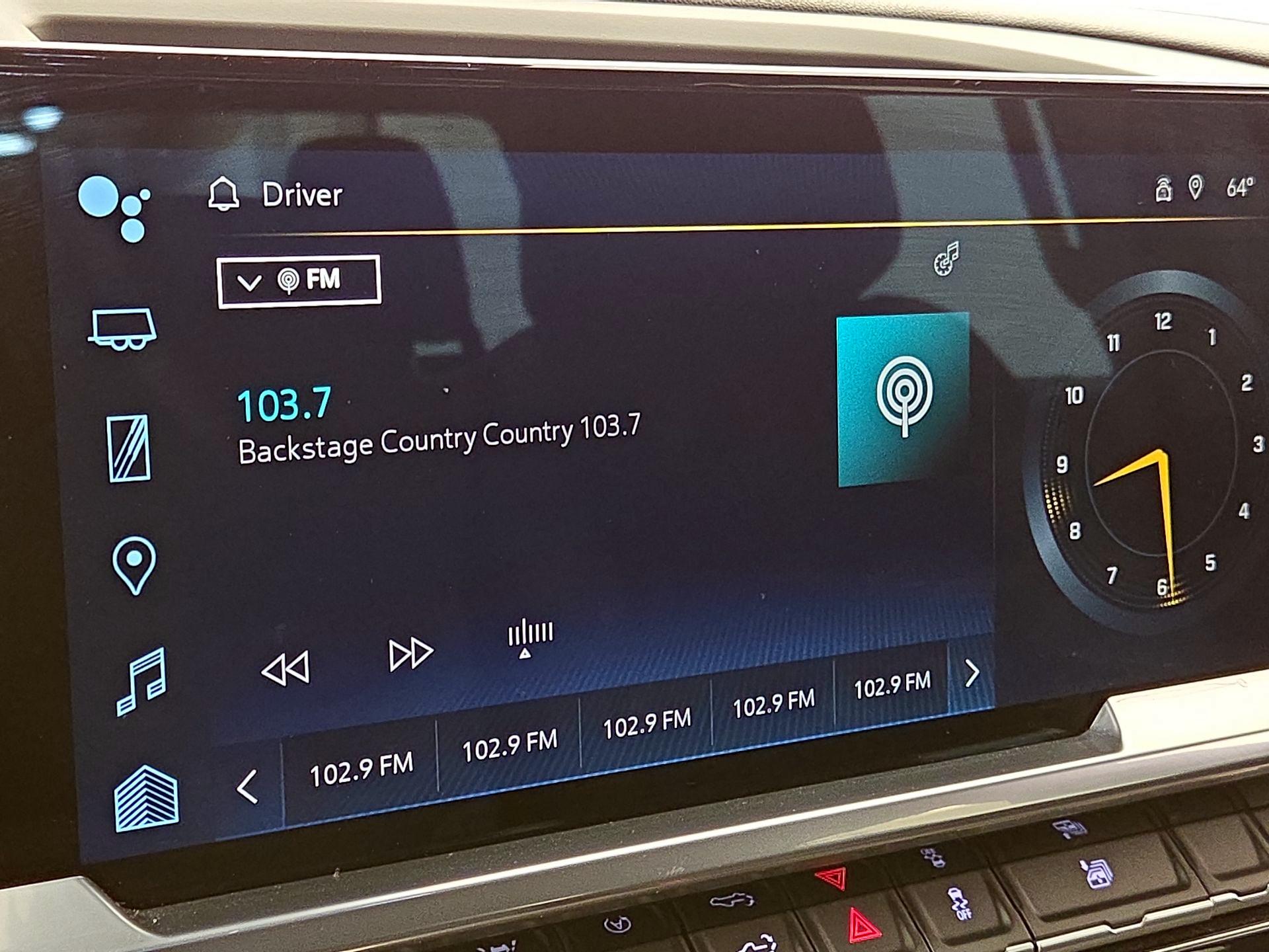 Thumbnail: 2023 Chevrolet Silverado 1500 - 15