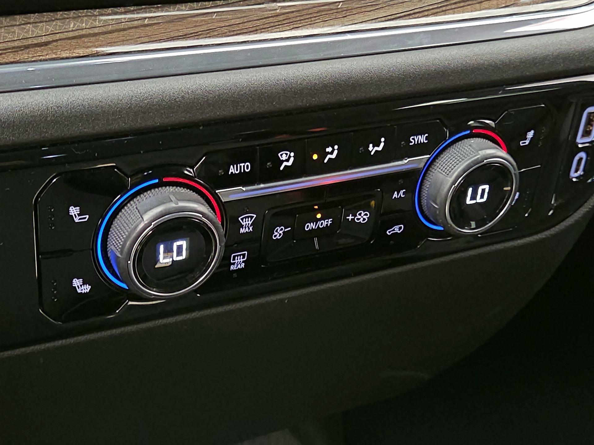 Thumbnail: 2023 Chevrolet Silverado 1500 - 16