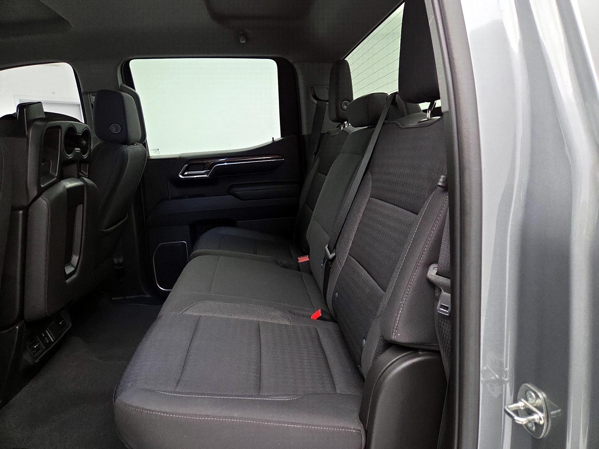 Thumbnail: 2023 Chevrolet Silverado 1500 - 19