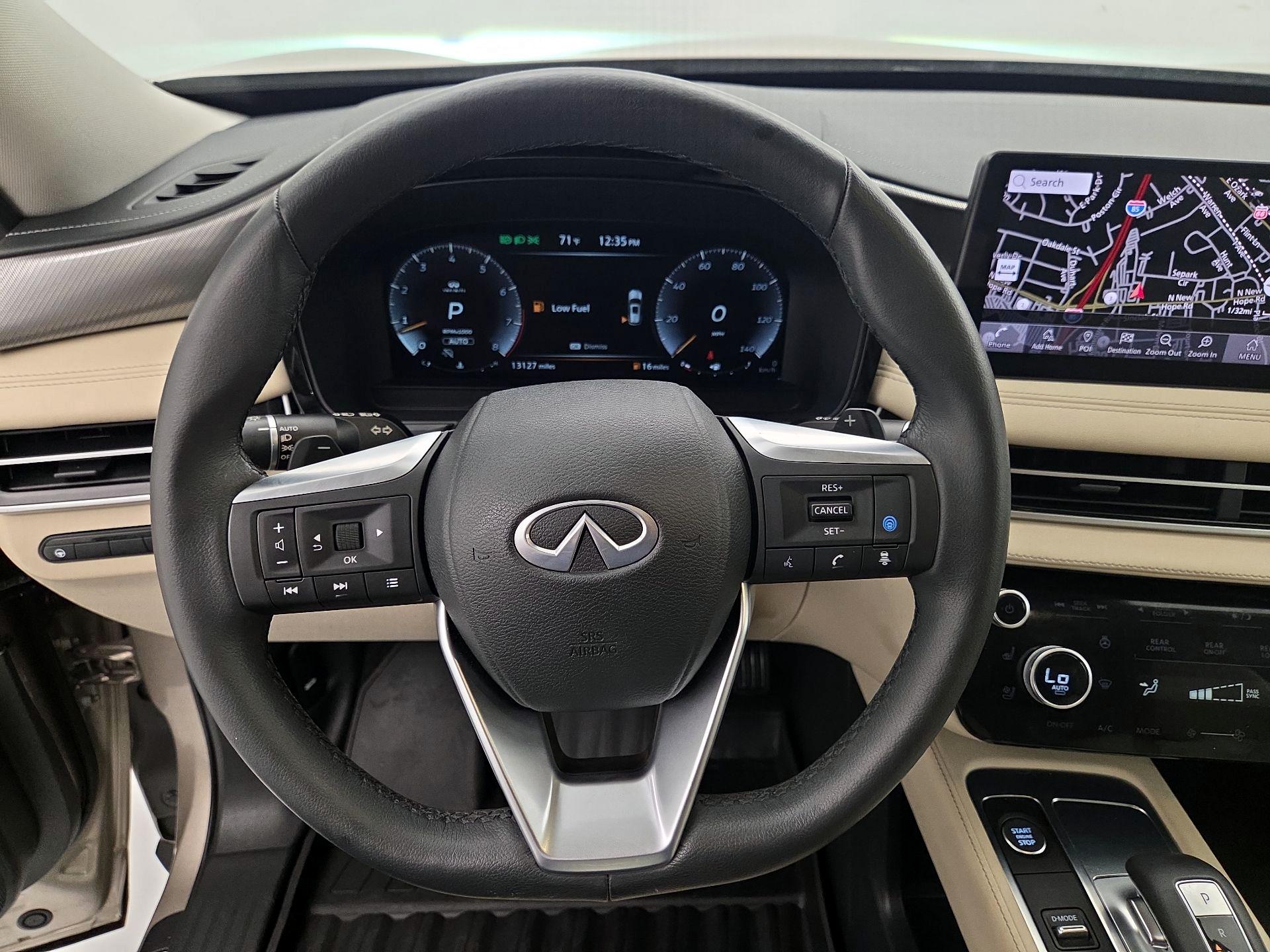 Thumbnail: 2023 INFINITI QX60 - 10