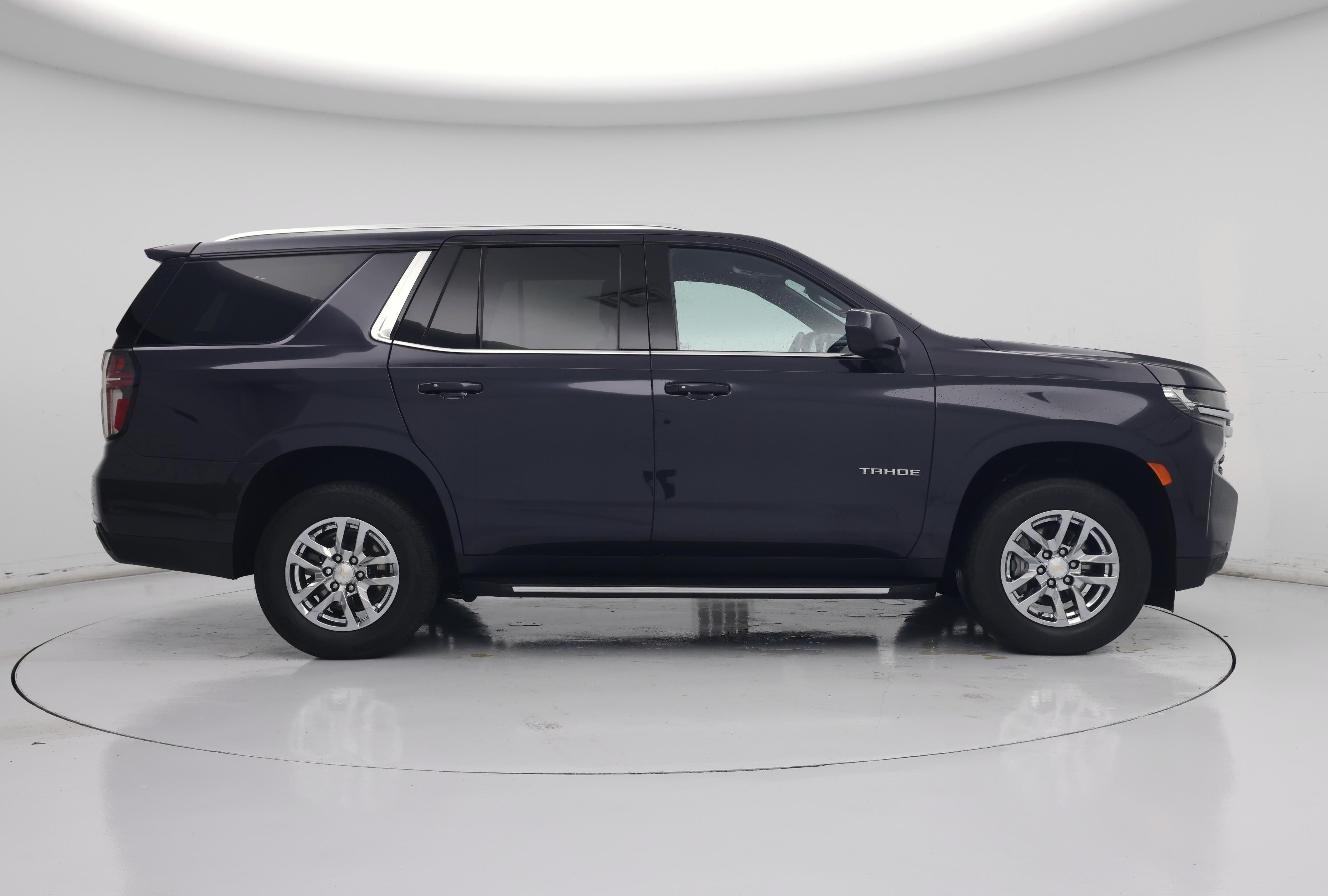 Thumbnail: 2023 Chevrolet Tahoe - 7