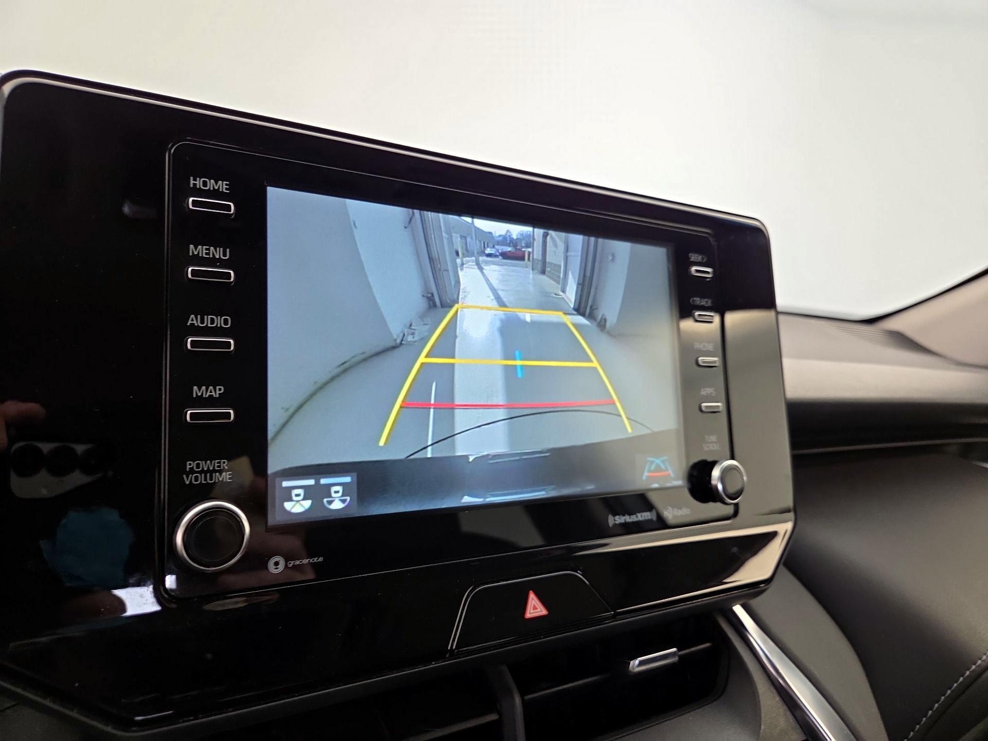 Thumbnail: 2022 Toyota Venza - 14