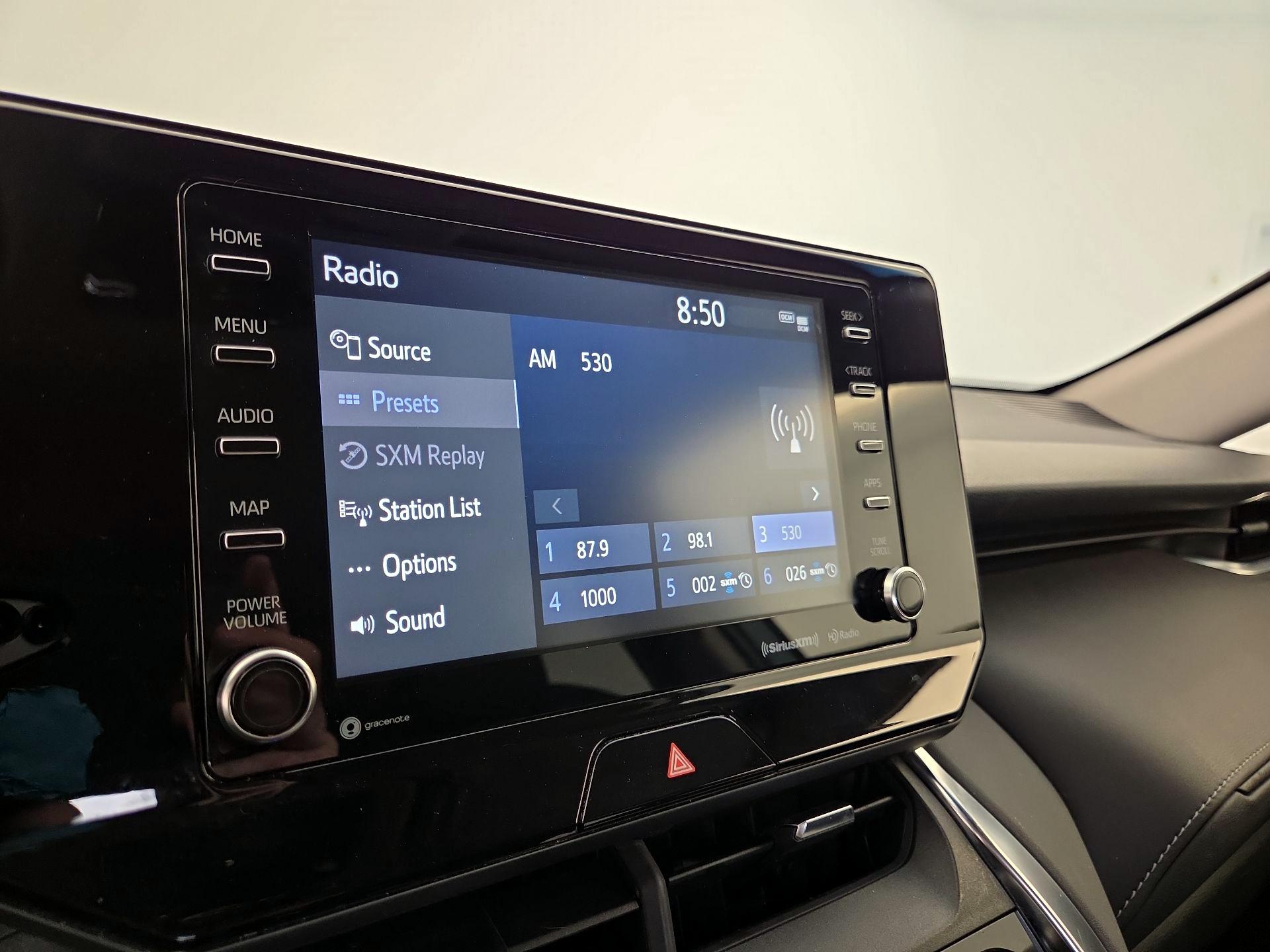 Thumbnail: 2022 Toyota Venza - 15