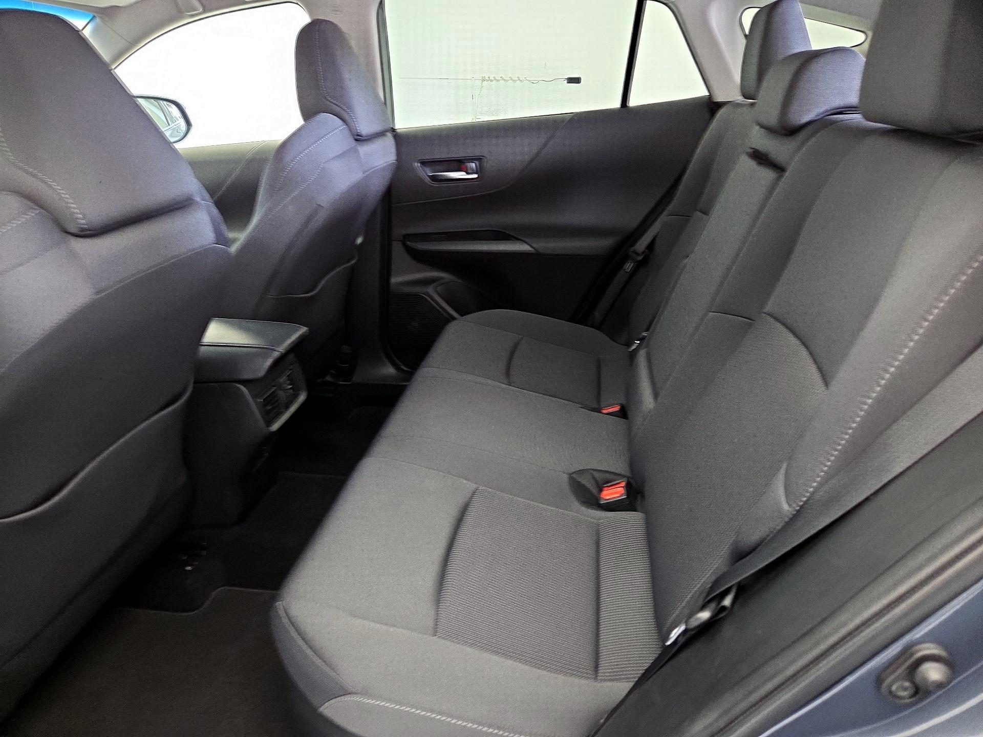 Thumbnail: 2022 Toyota Venza - 19