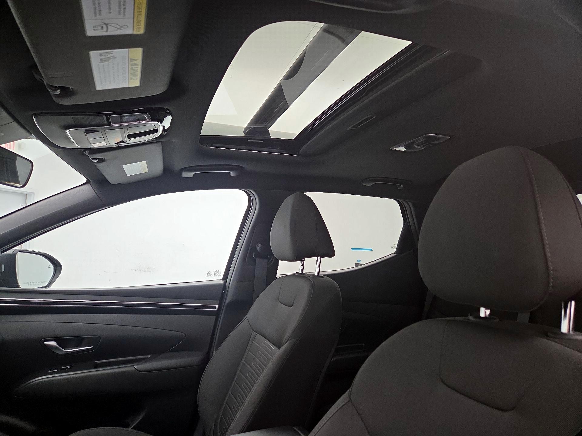 Thumbnail: 2023 Hyundai Santa Cruz - 19