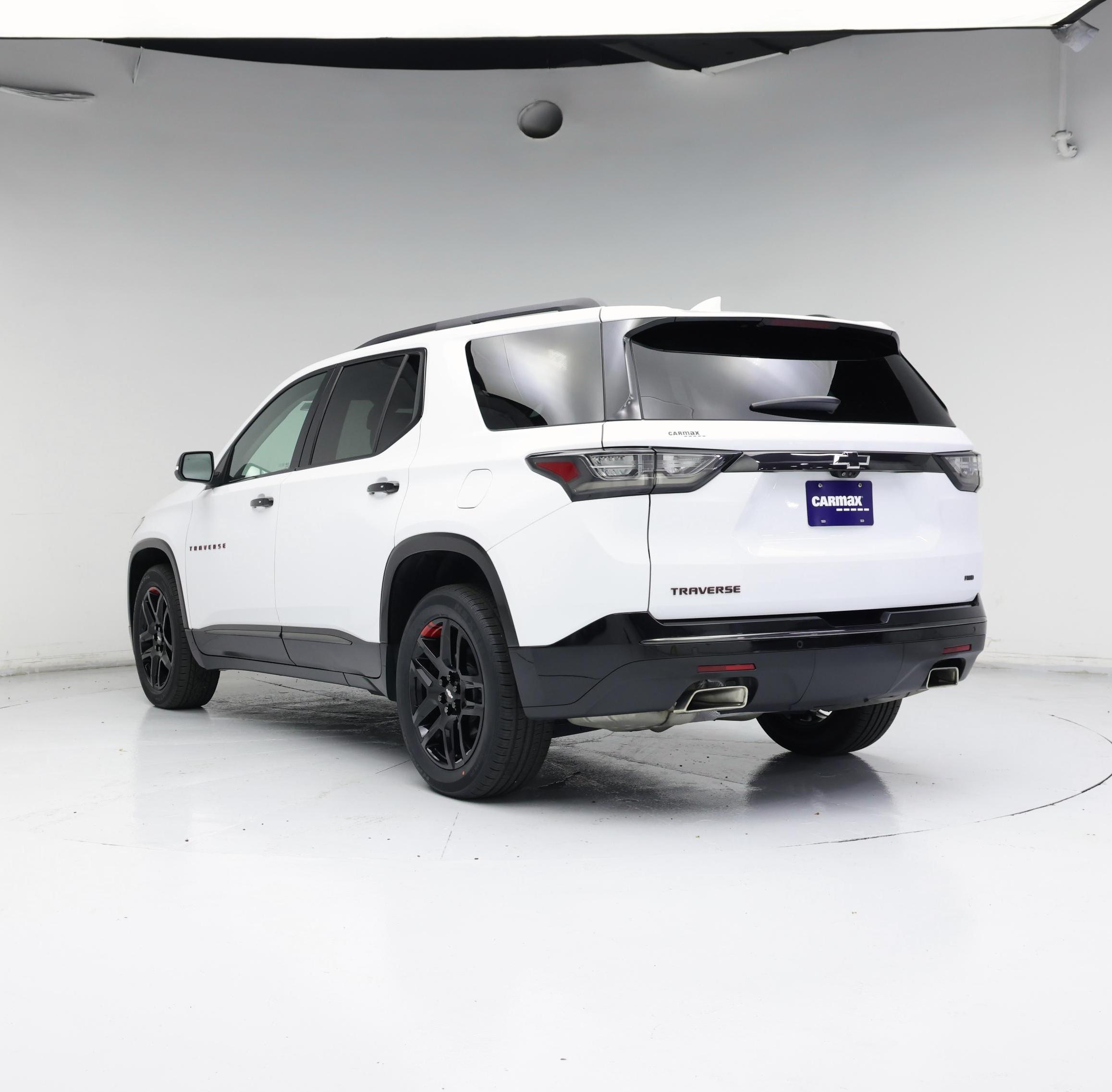 Thumbnail: 2021 Chevrolet Traverse - 2