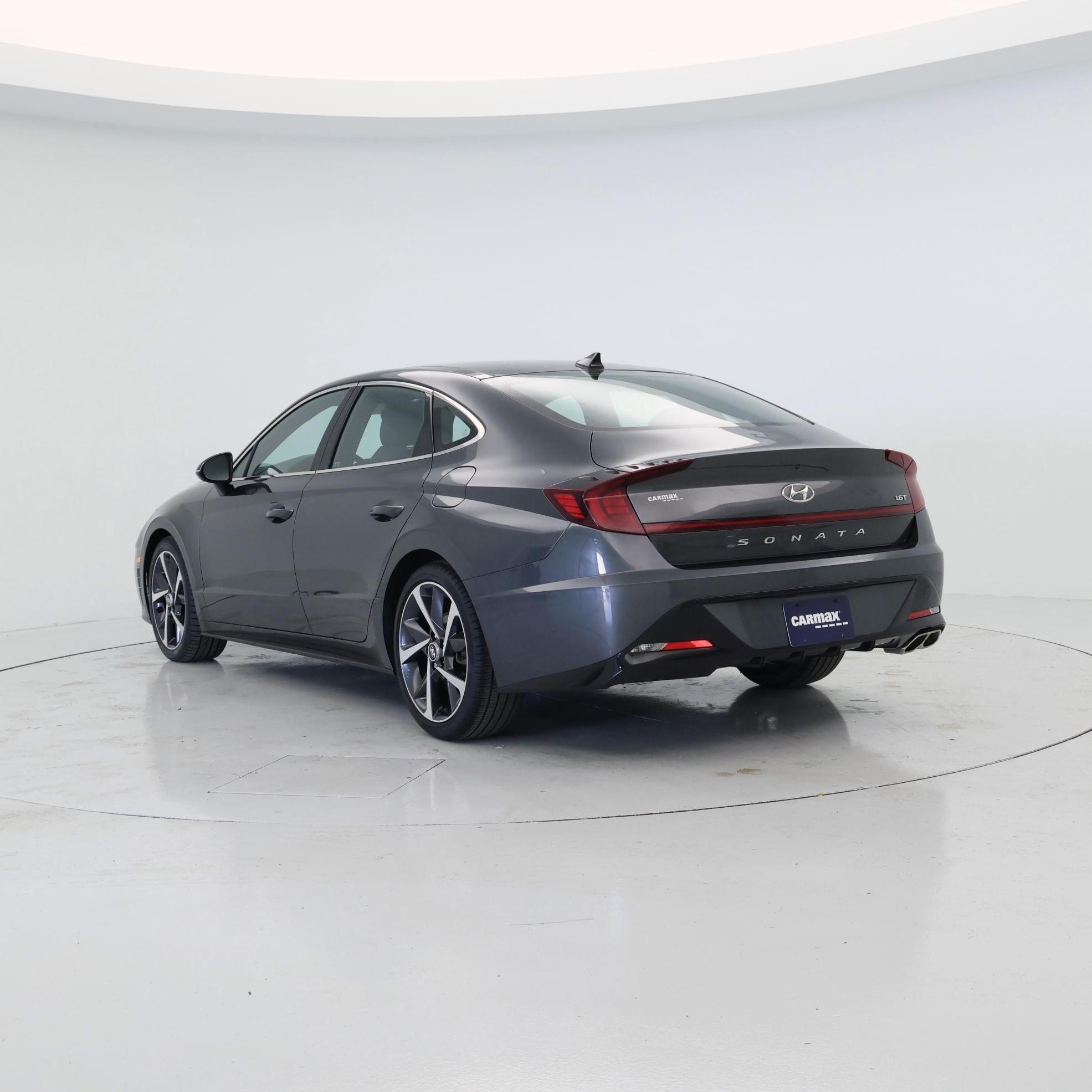 Thumbnail: 2023 Hyundai Sonata - 2