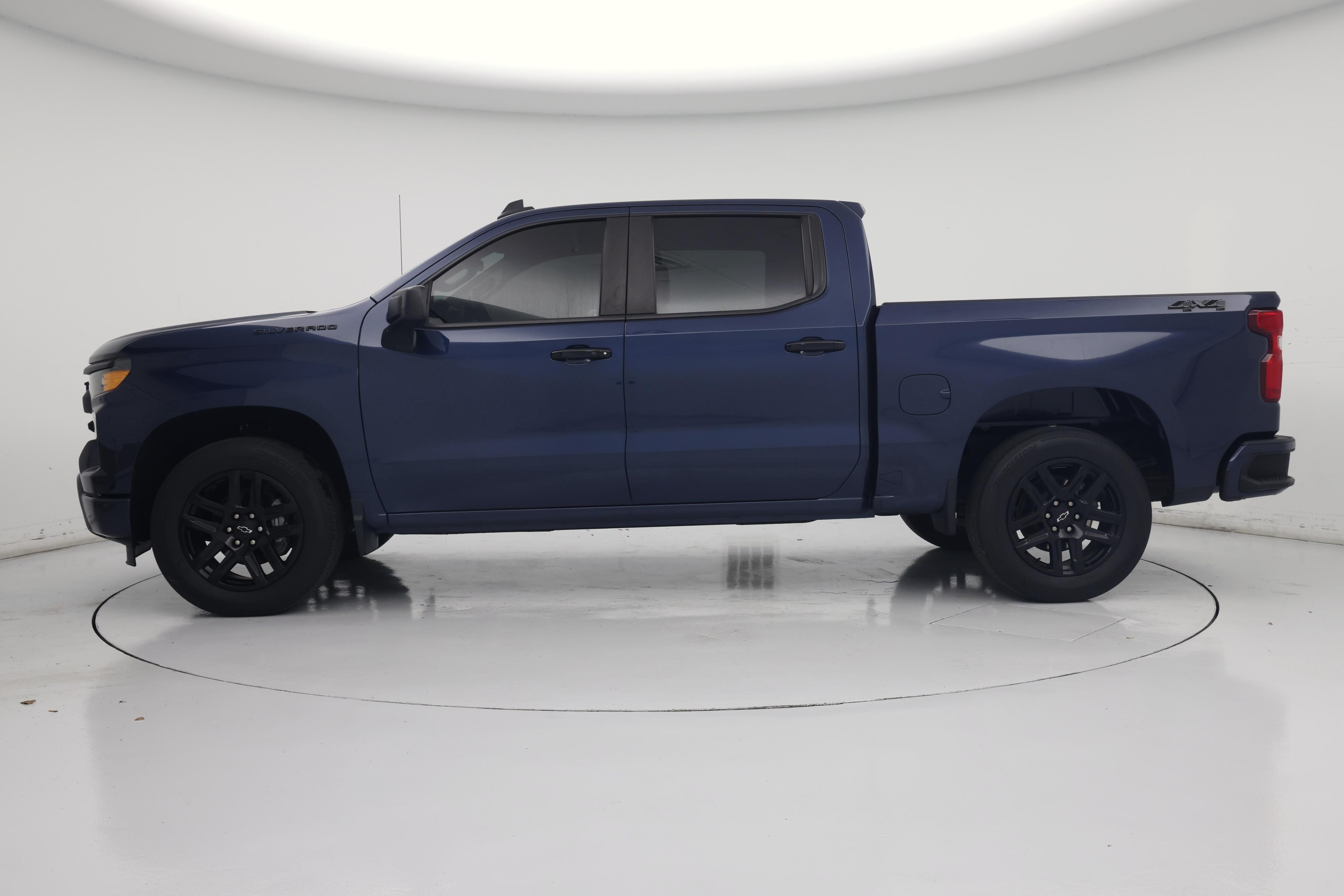 Thumbnail: 2023 Chevrolet Silverado 1500 - 3