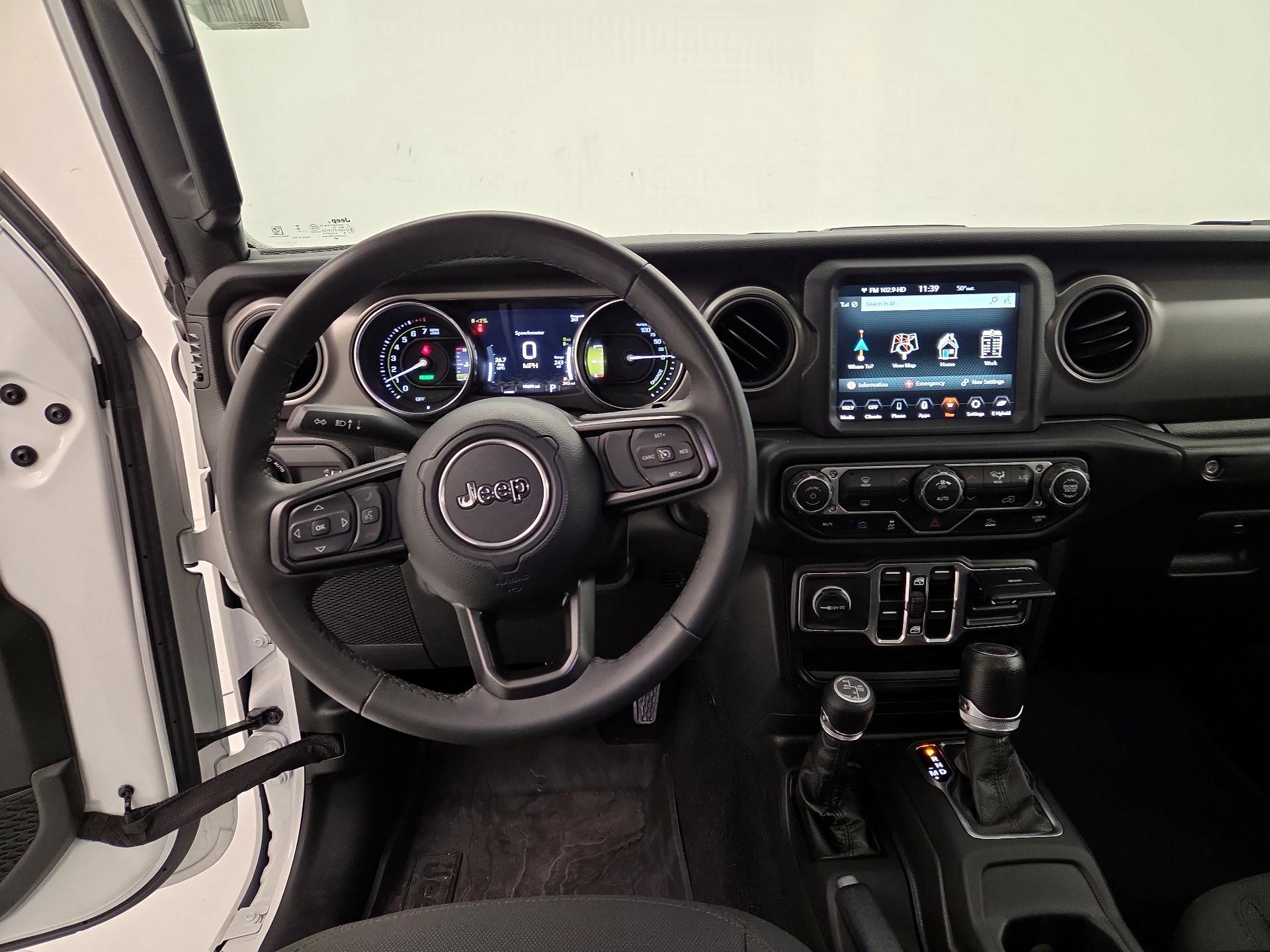 Thumbnail: 2023 Jeep Wrangler - 9