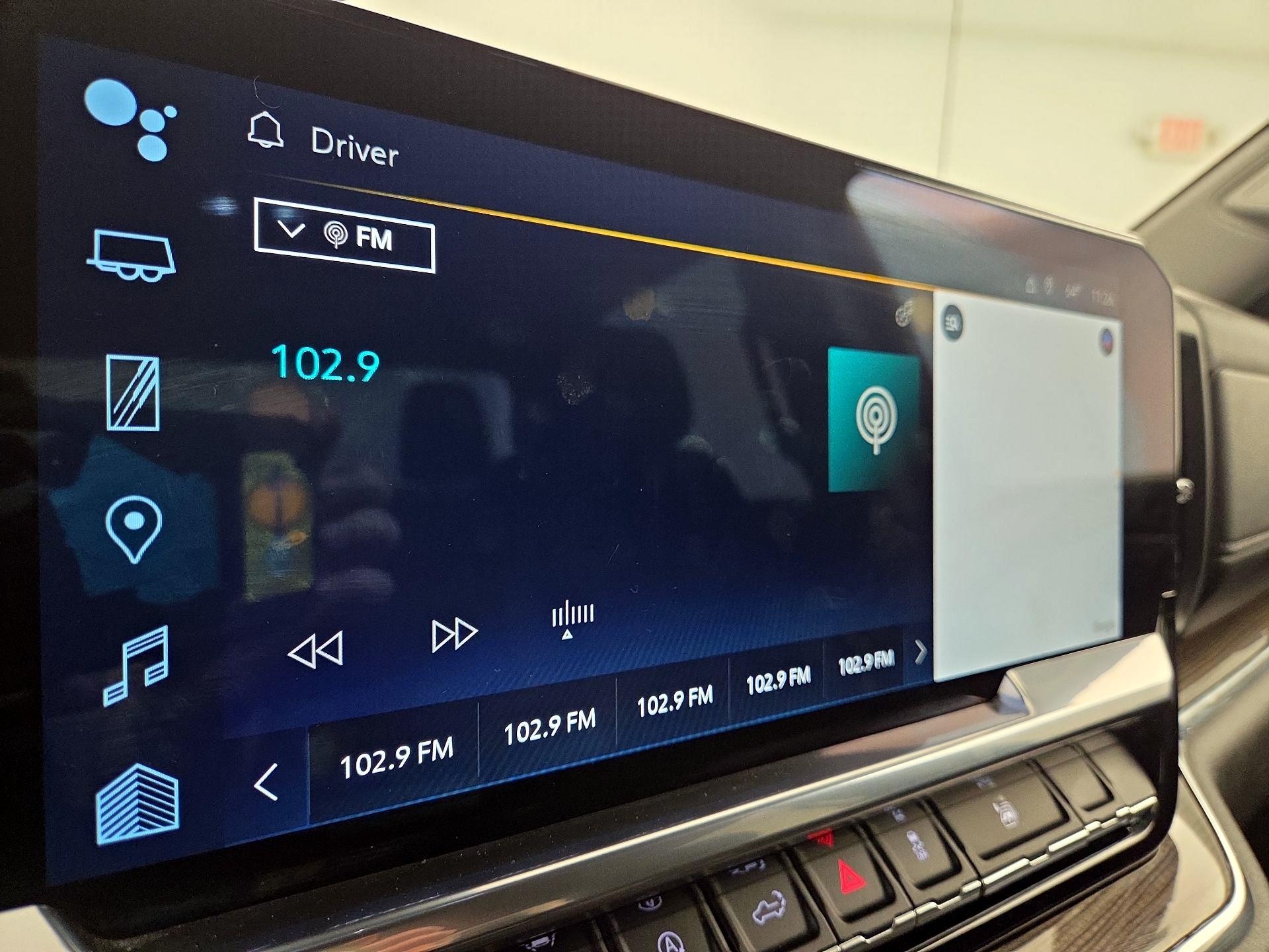 Thumbnail: 2024 Chevrolet Silverado 1500 - 15