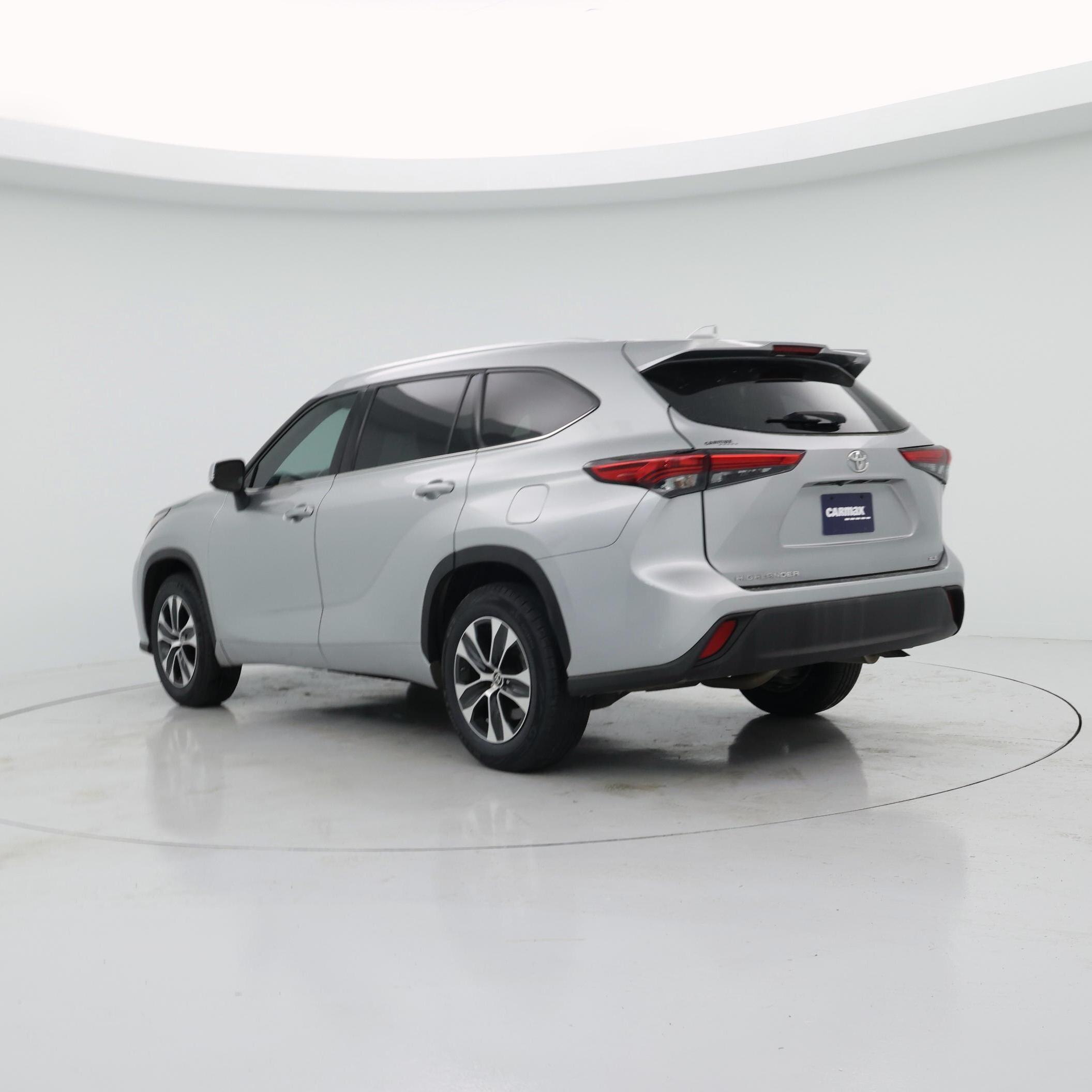 Thumbnail: 2021 Toyota Highlander - 2