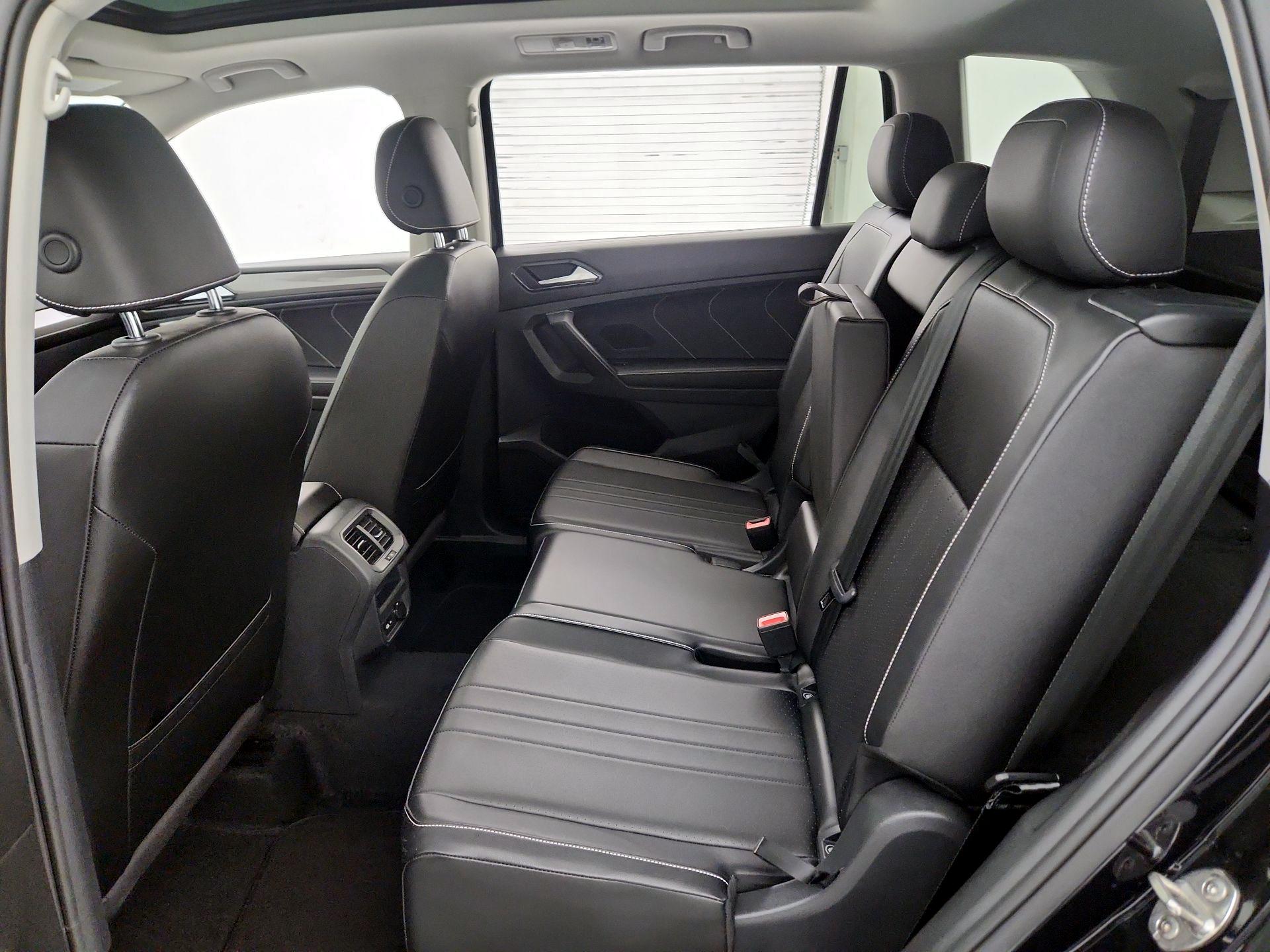 Thumbnail: 2022 Volkswagen Tiguan - 20