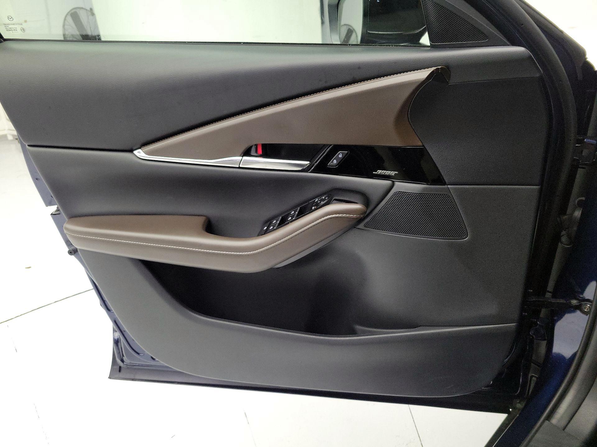 Thumbnail: 2025 Mazda CX-30 - 12