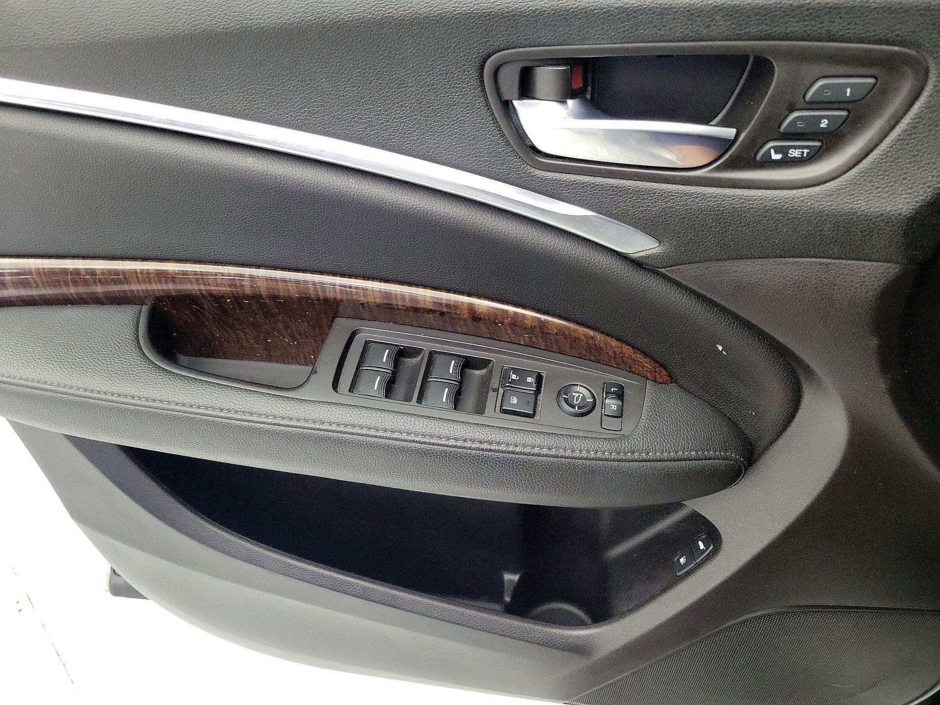 Thumbnail: 2020 Acura RDX - 10