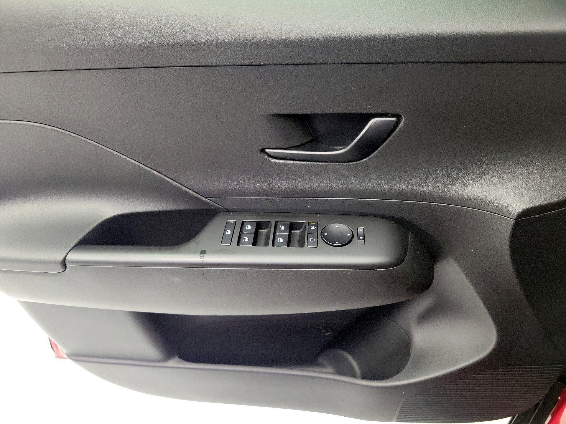 Thumbnail: 2025 Hyundai Kona - 10