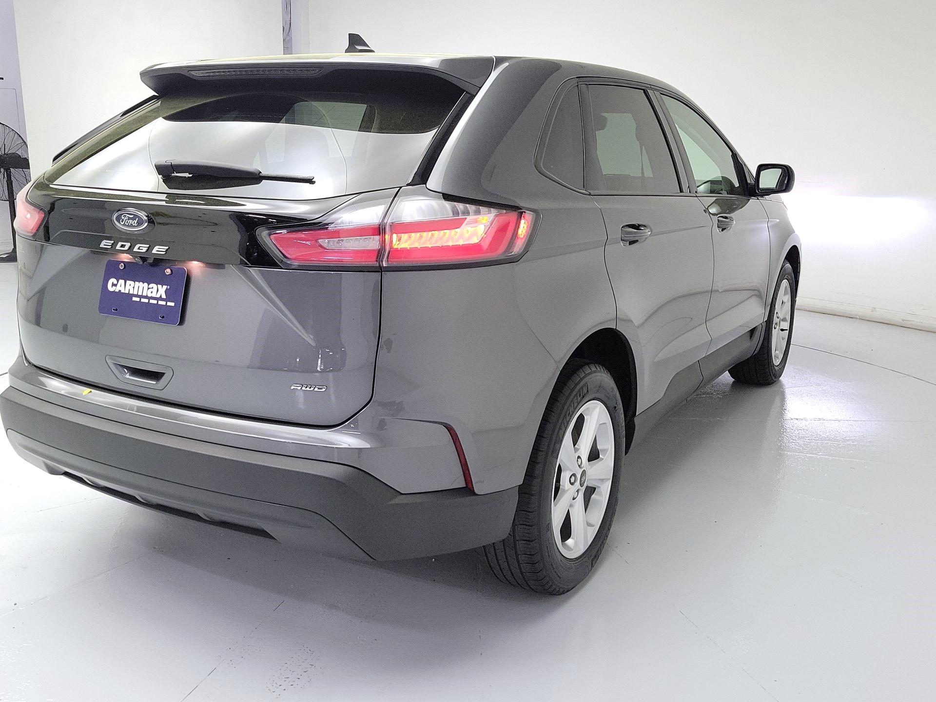 Thumbnail: 2023 Ford Edge - 5