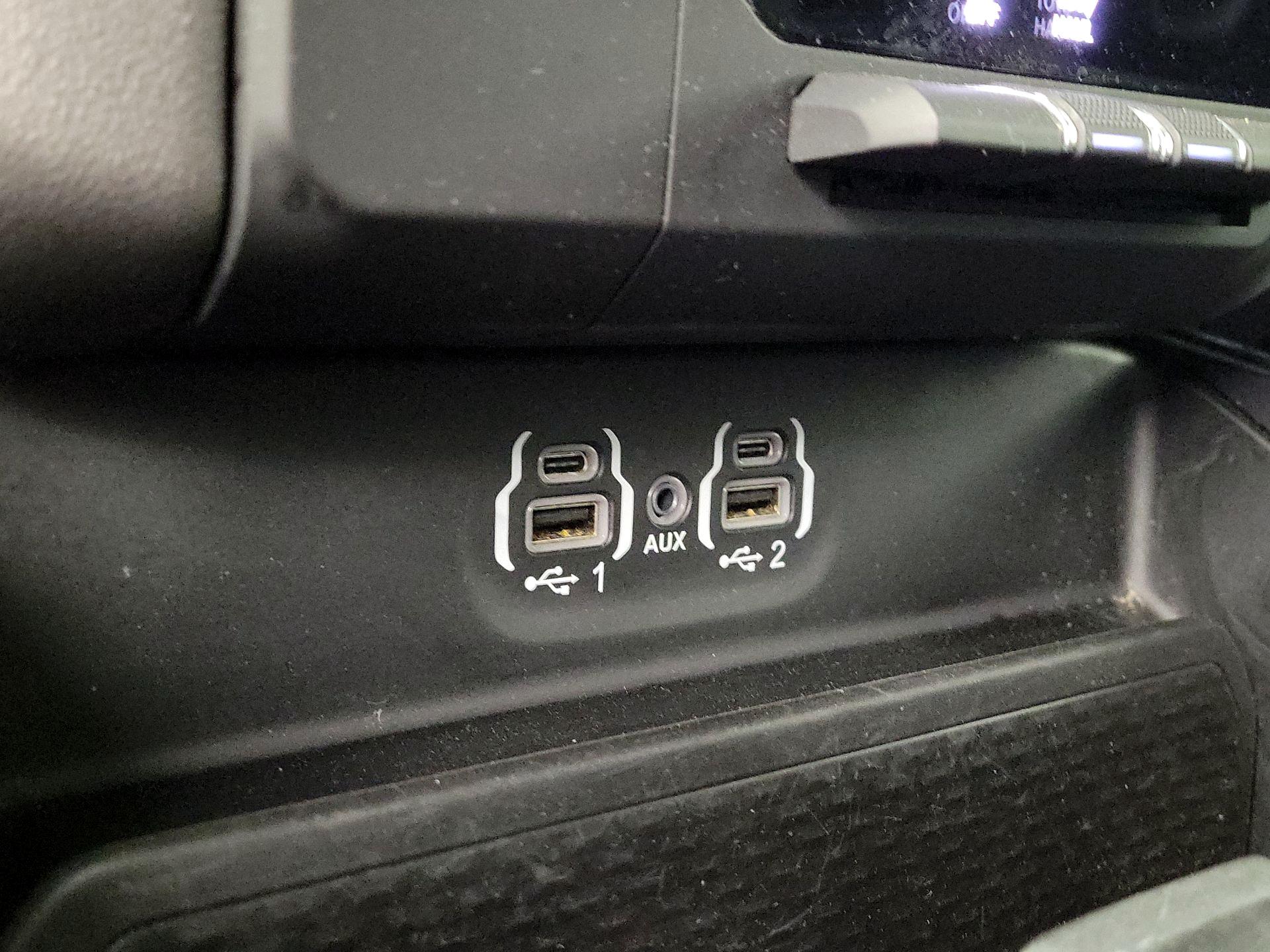 Thumbnail: 2024 RAM 1500 - 18