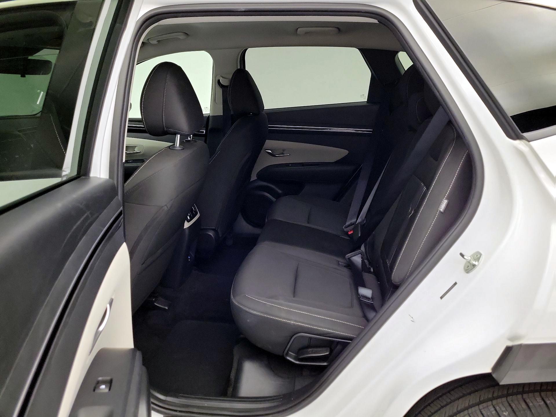 Thumbnail: 2024 Hyundai Tucson - 19