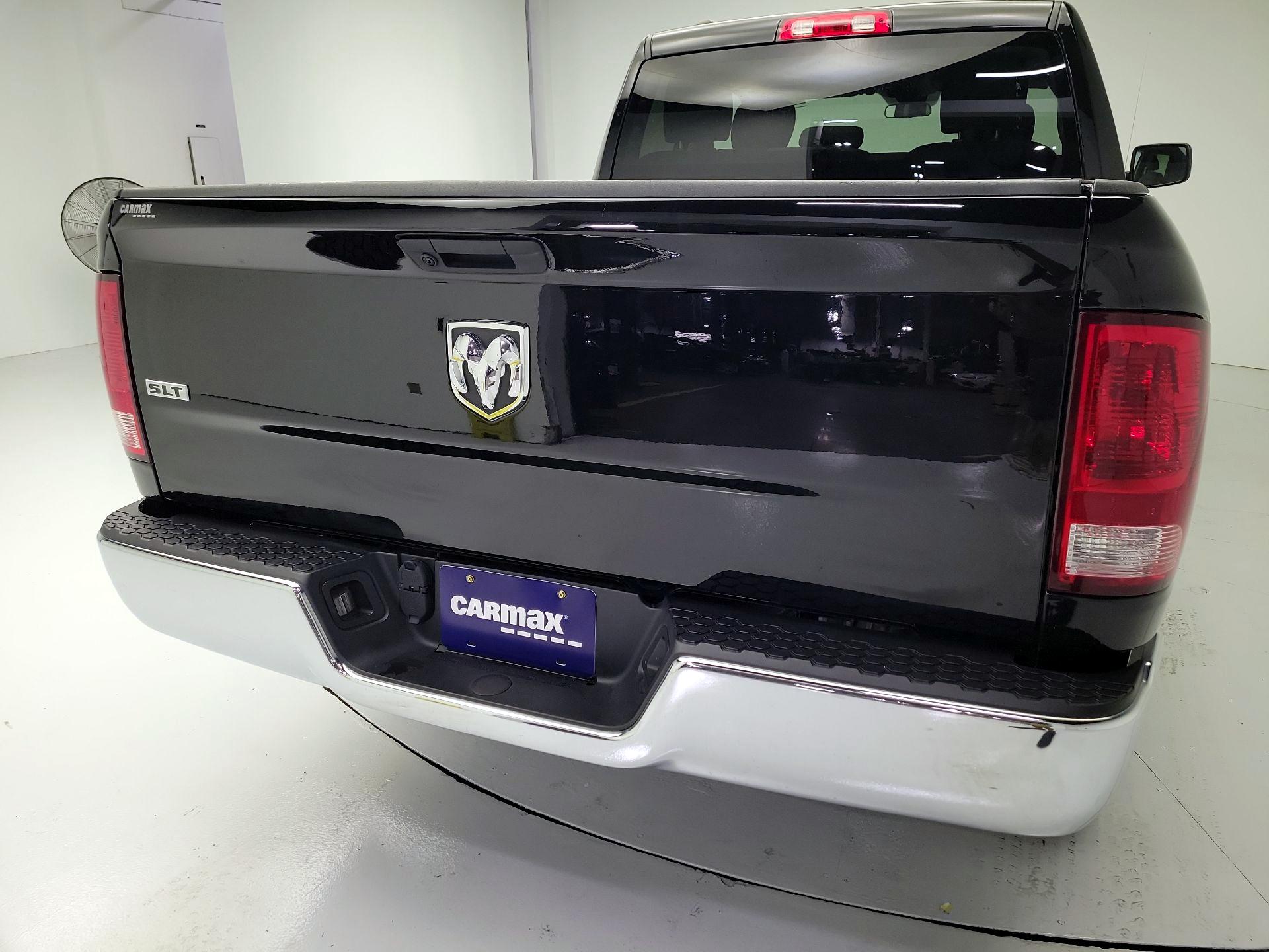 Thumbnail: 2024 RAM 1500 Classic - 20