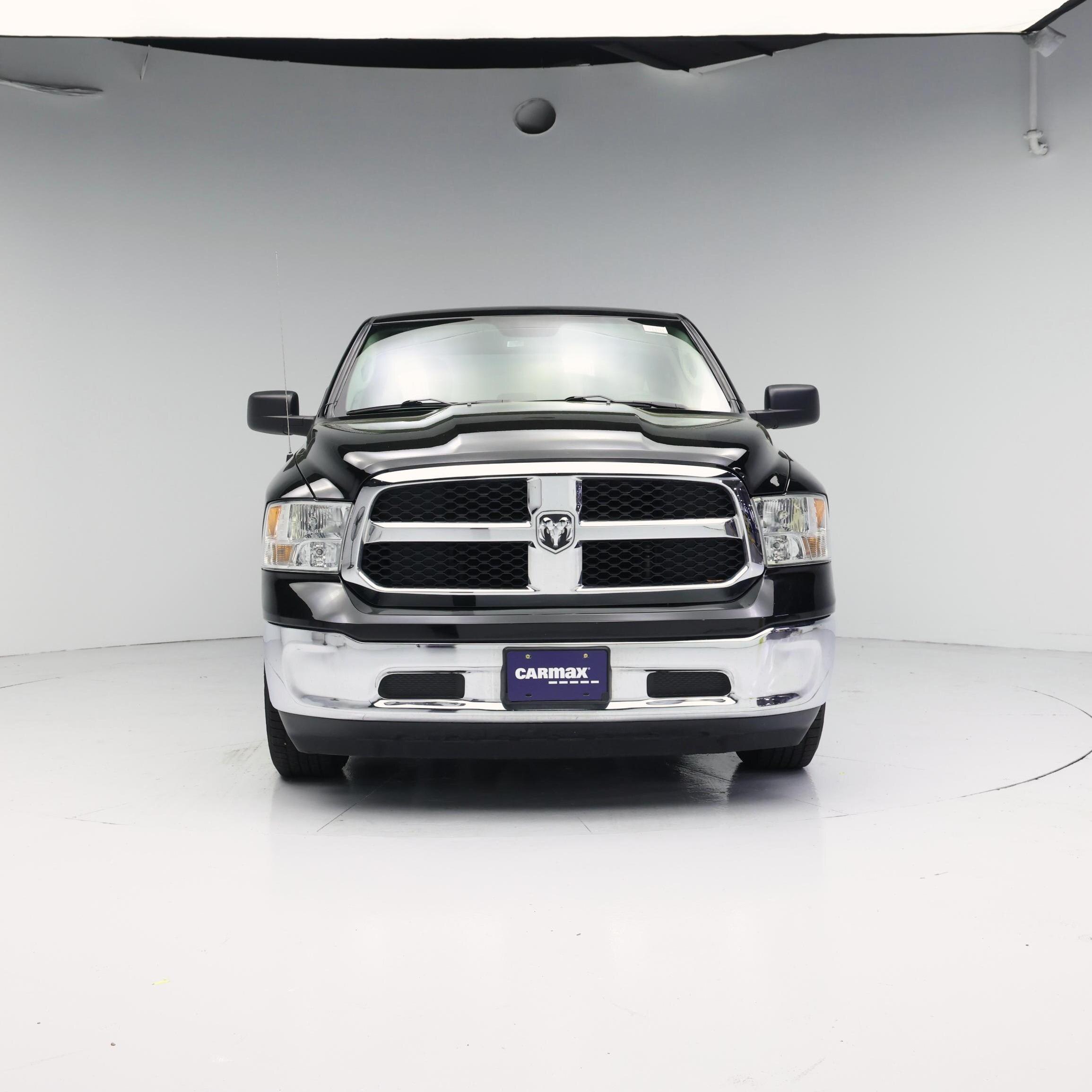 Thumbnail: 2024 RAM 1500 Classic - 5