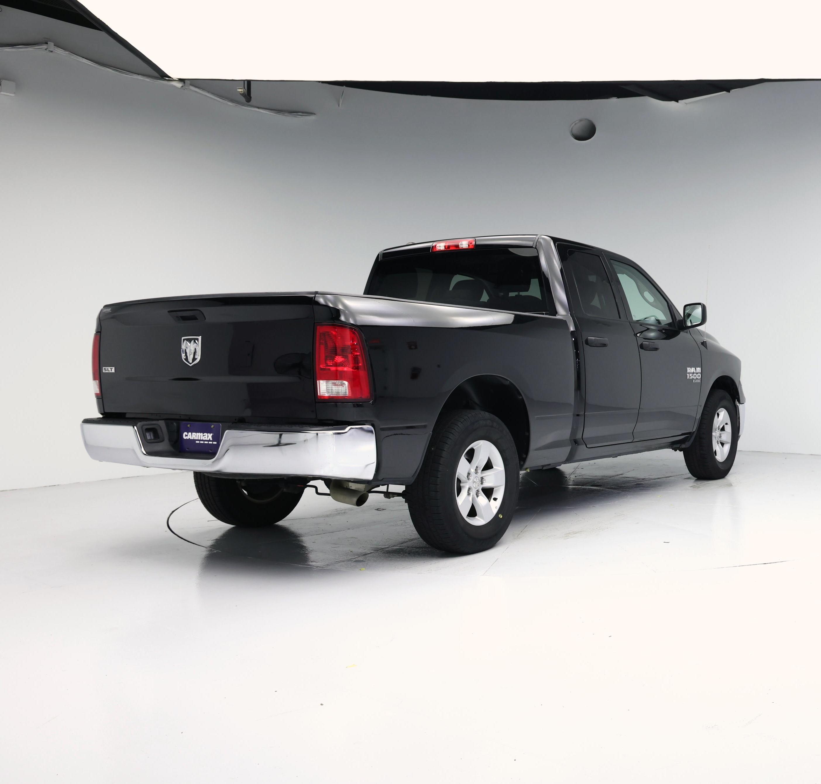 Thumbnail: 2024 RAM 1500 Classic - 8