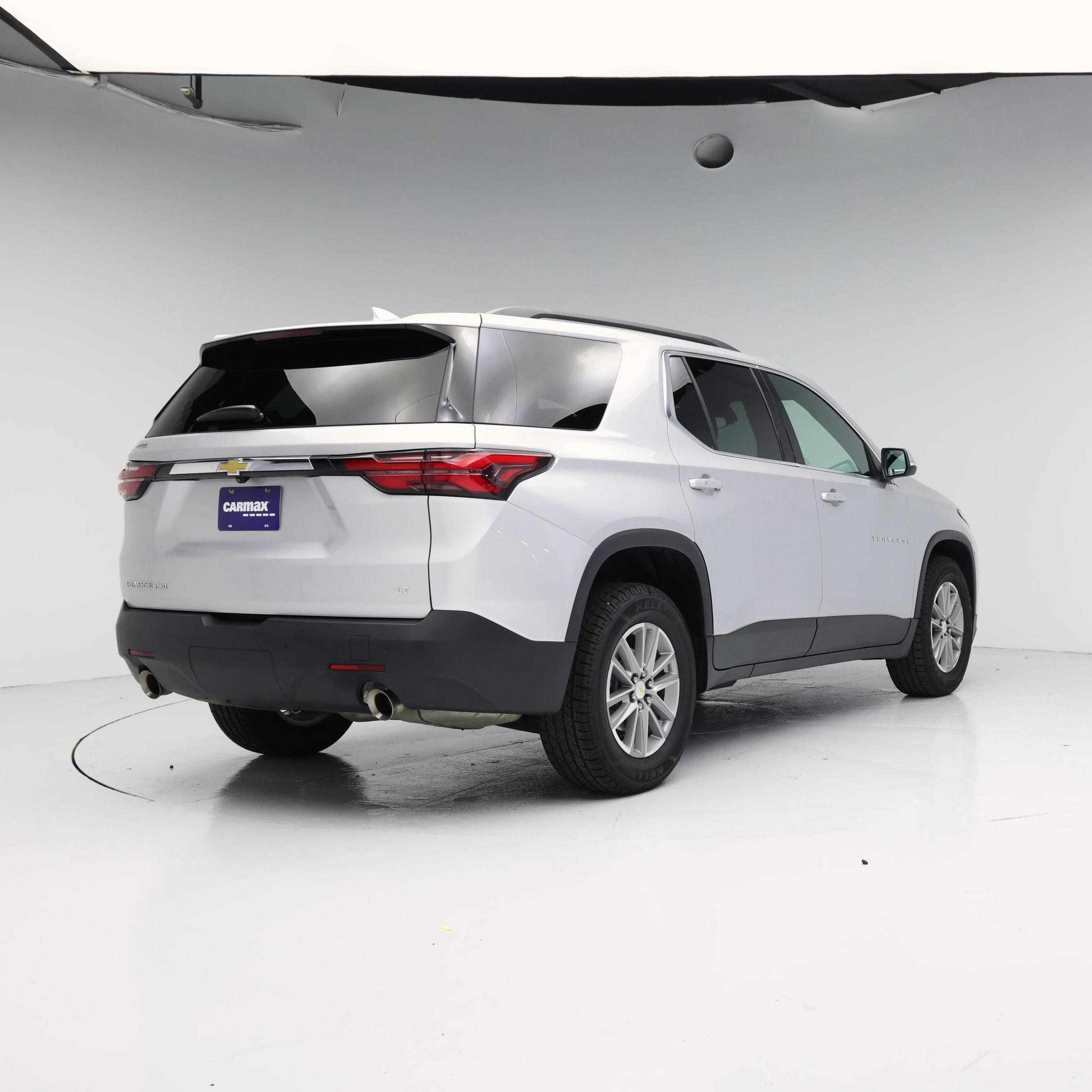 Thumbnail: 2022 Chevrolet Traverse - 8