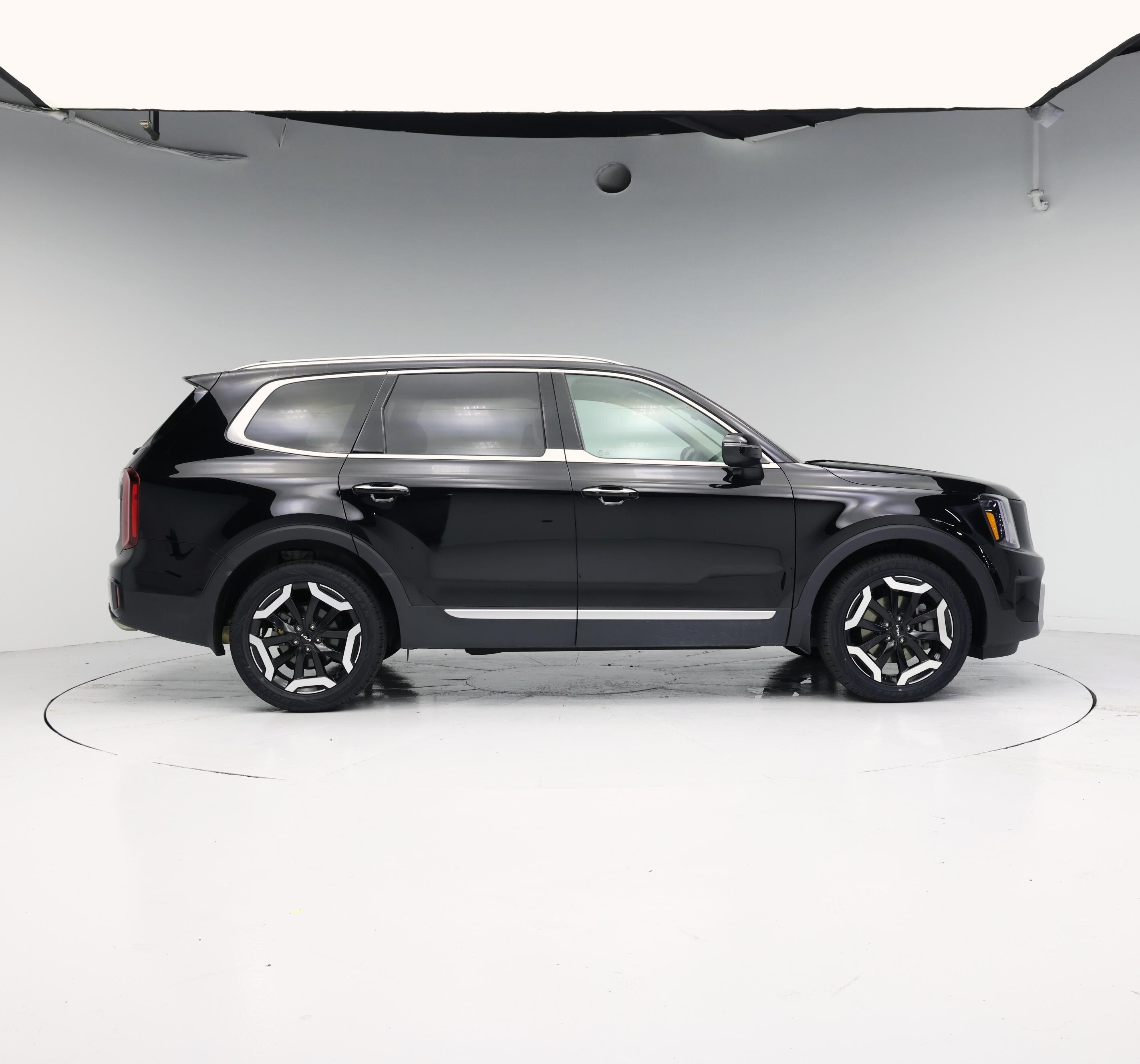 Thumbnail: 2023 Kia Telluride - 7
