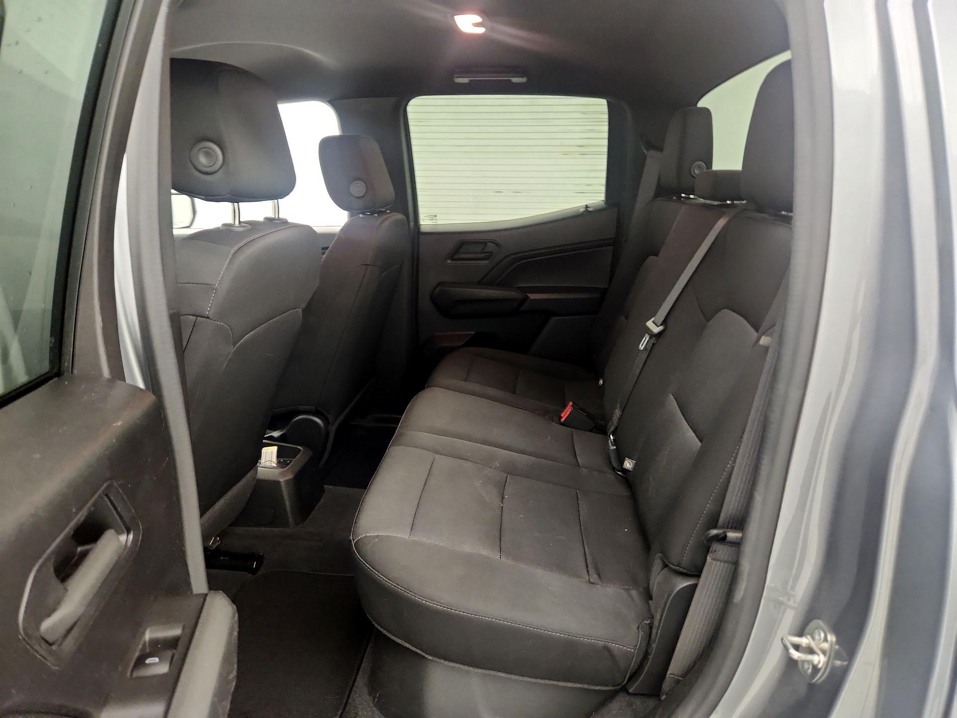 Thumbnail: 2023 Chevrolet Colorado - 20