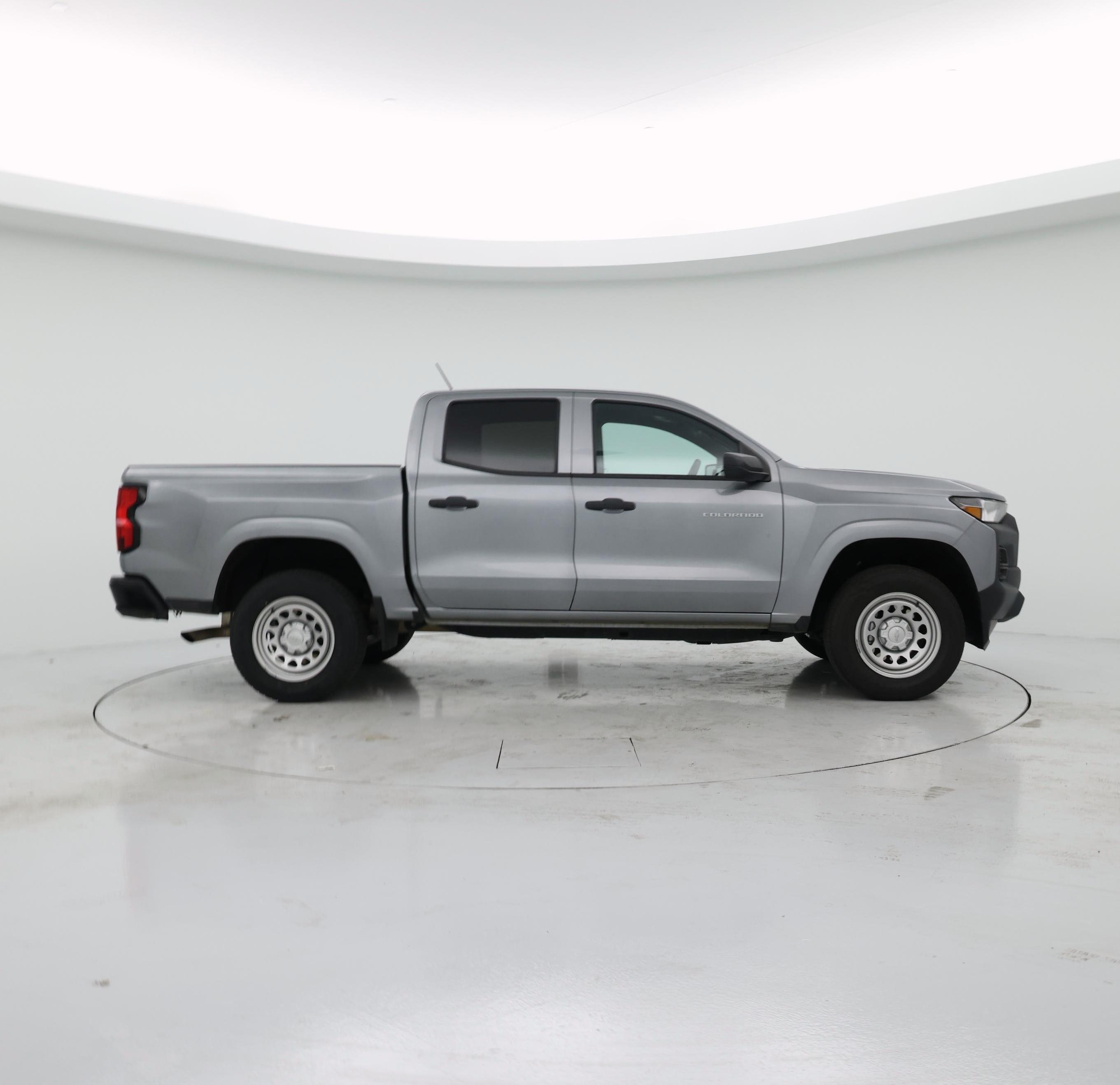 Thumbnail: 2023 Chevrolet Colorado - 7