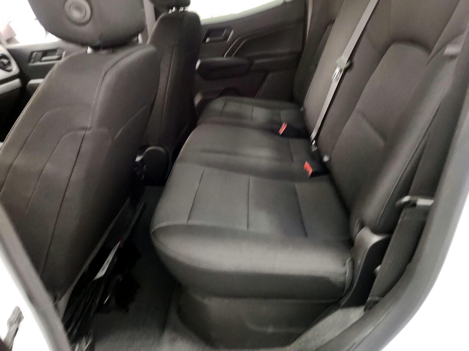 Thumbnail: 2023 Chevrolet Colorado - 19