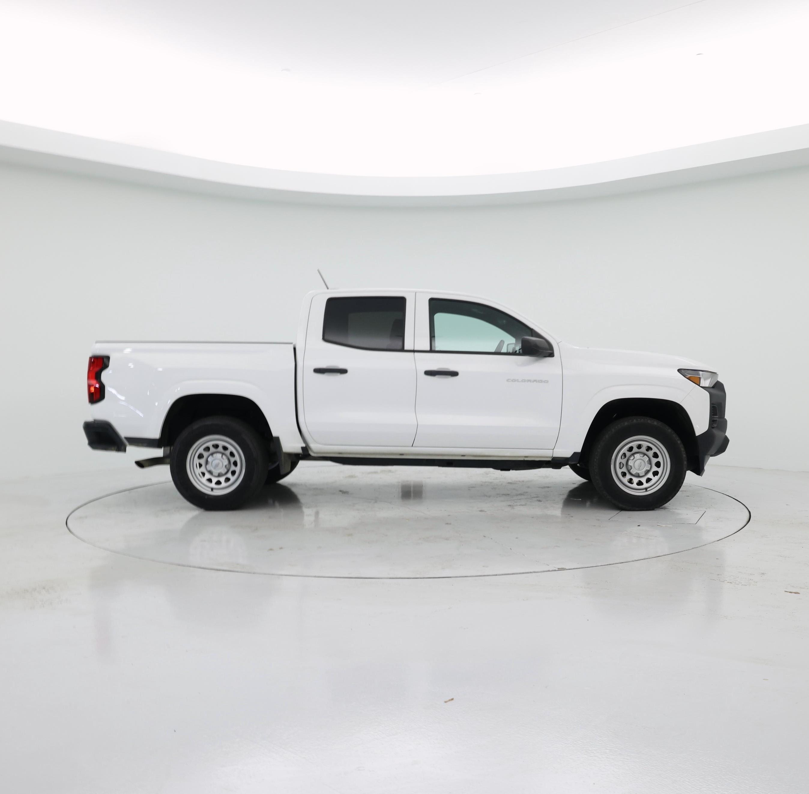 Thumbnail: 2023 Chevrolet Colorado - 7