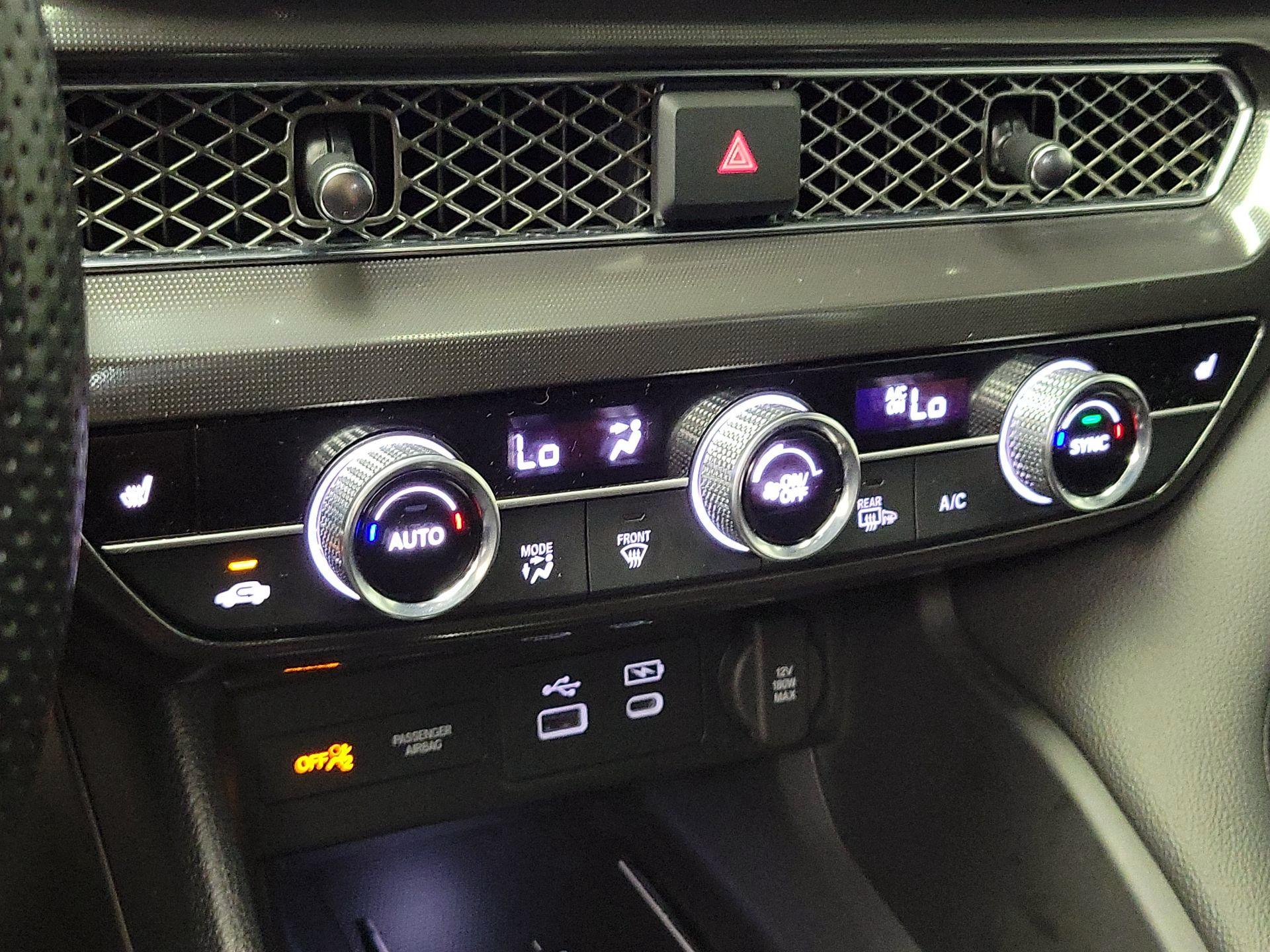 Thumbnail: 2024 Acura Integra - 16