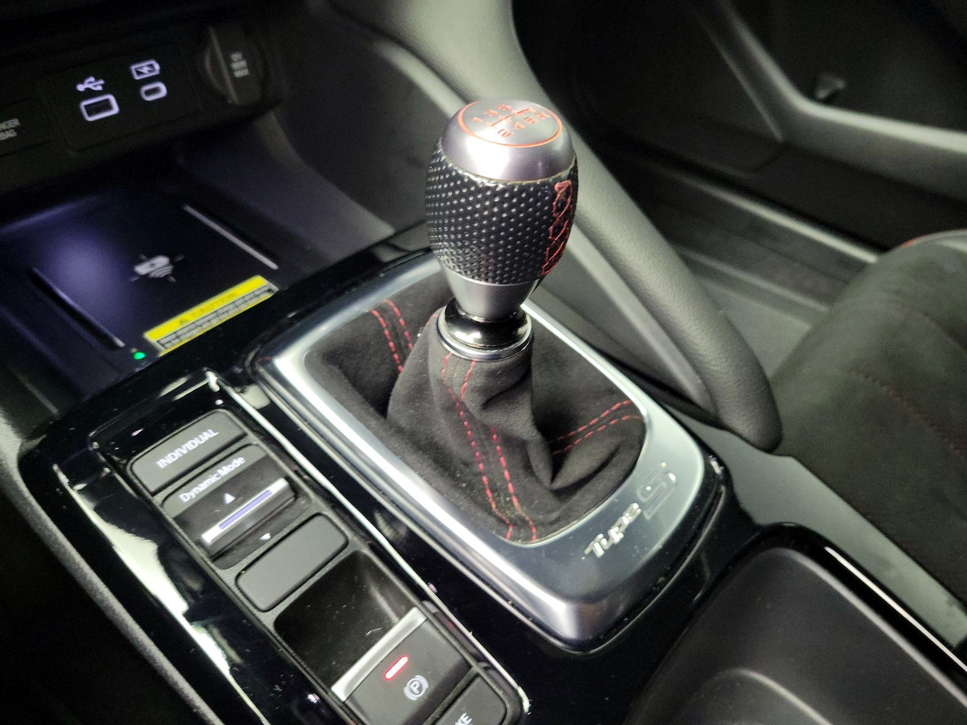 Thumbnail: 2024 Acura Integra - 17