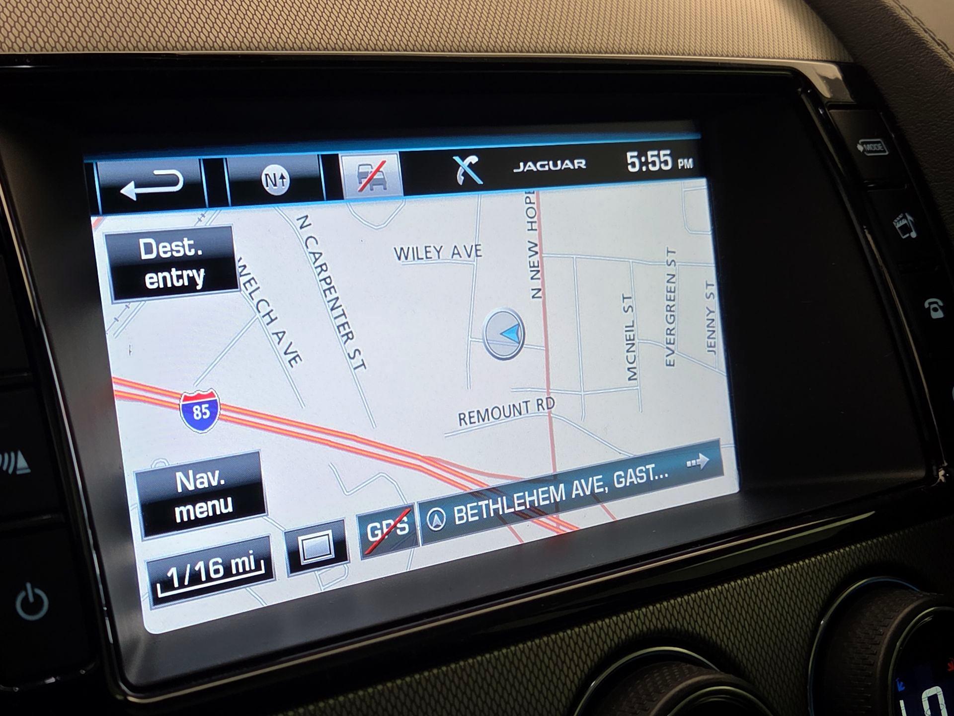 Thumbnail: 2017 Jaguar F-Type - 14