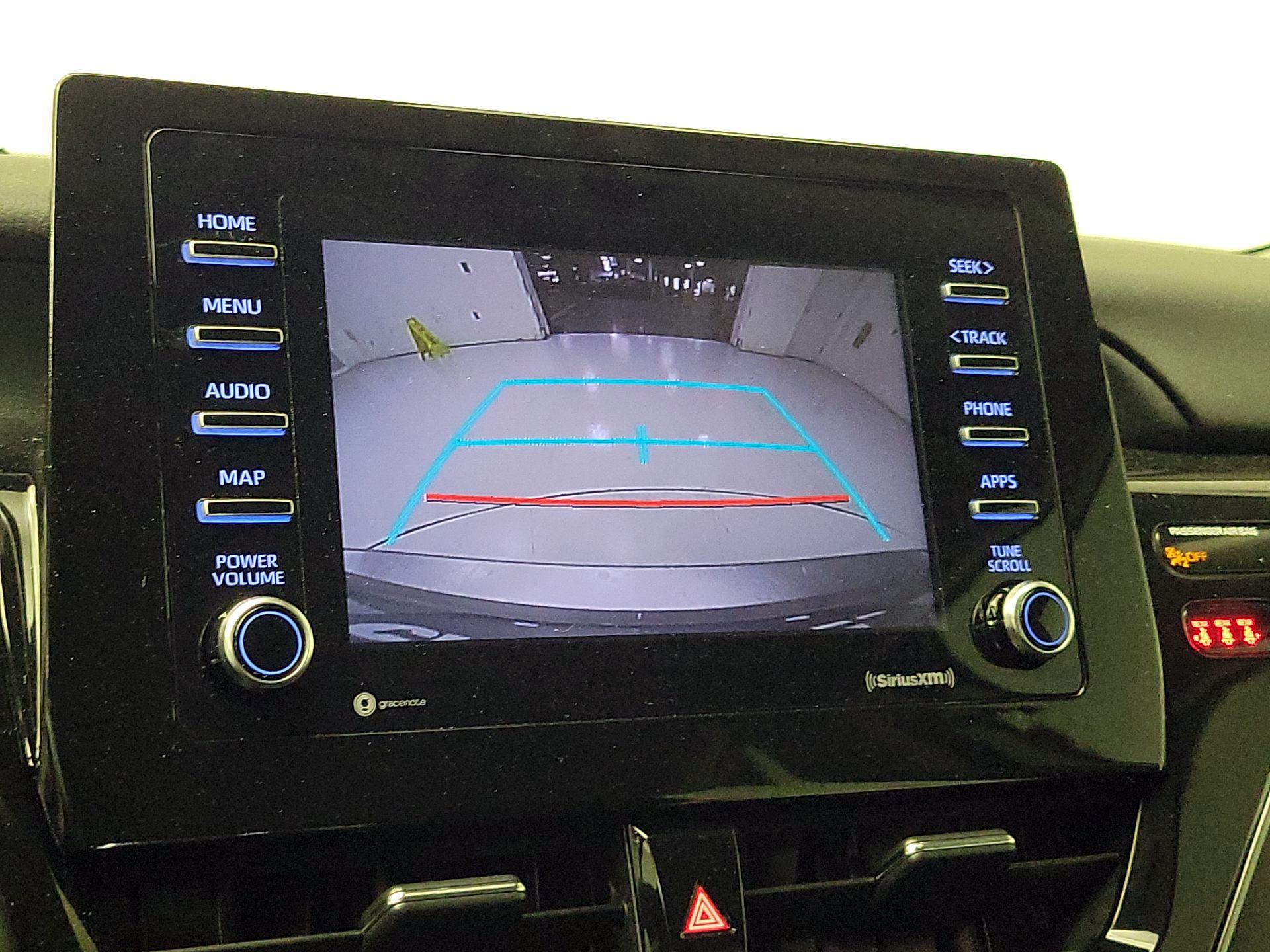 Thumbnail: 2021 Toyota Camry - 14