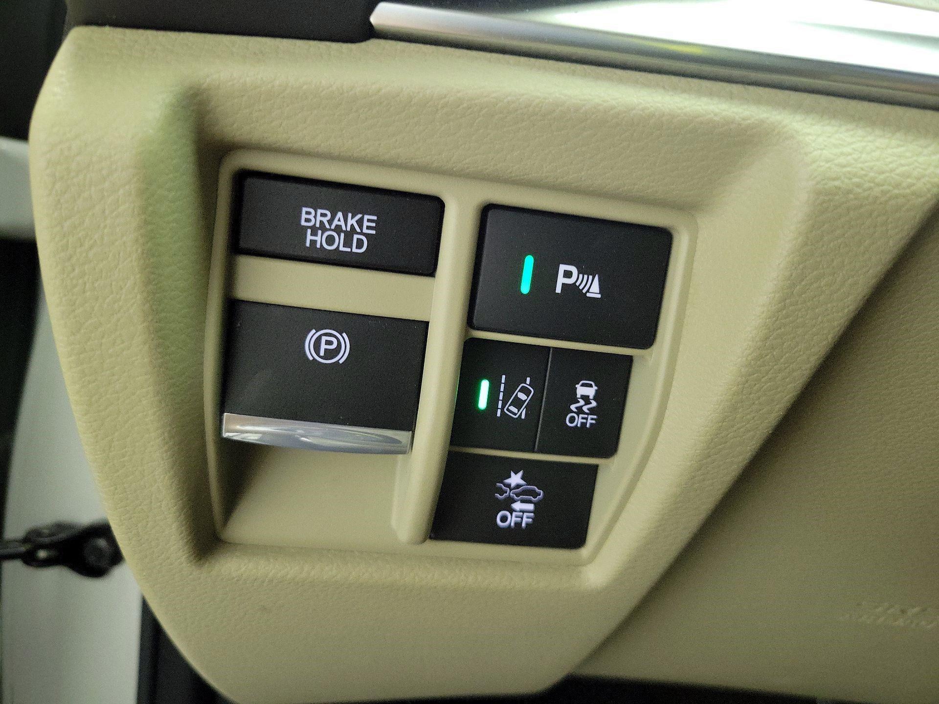 Thumbnail: 2020 Acura MDX - 11