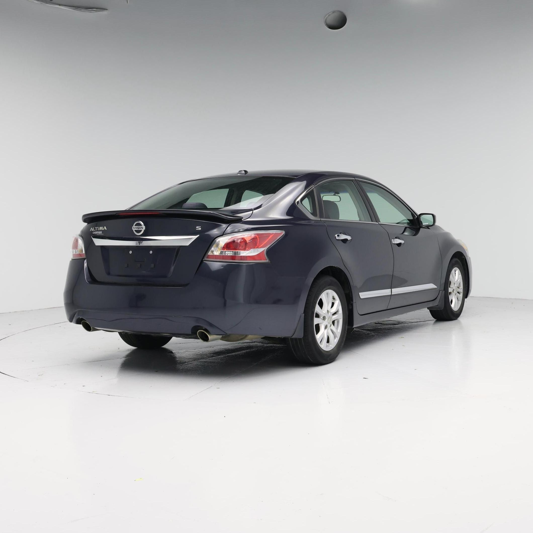 Thumbnail: 2015 Nissan Altima - 8