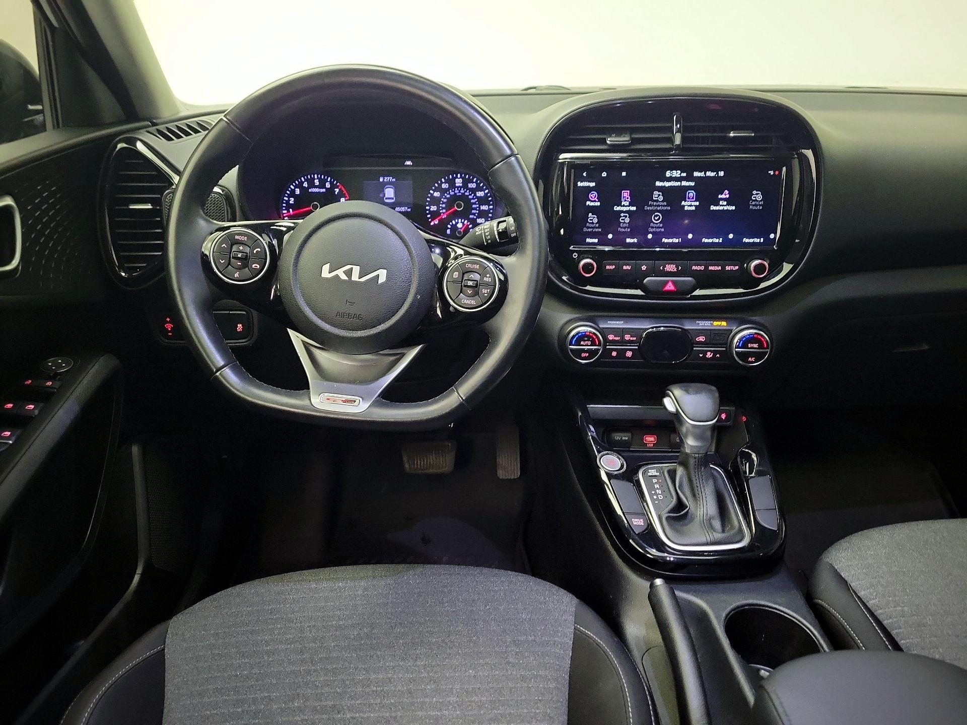 Thumbnail: 2022 Kia Soul - 10