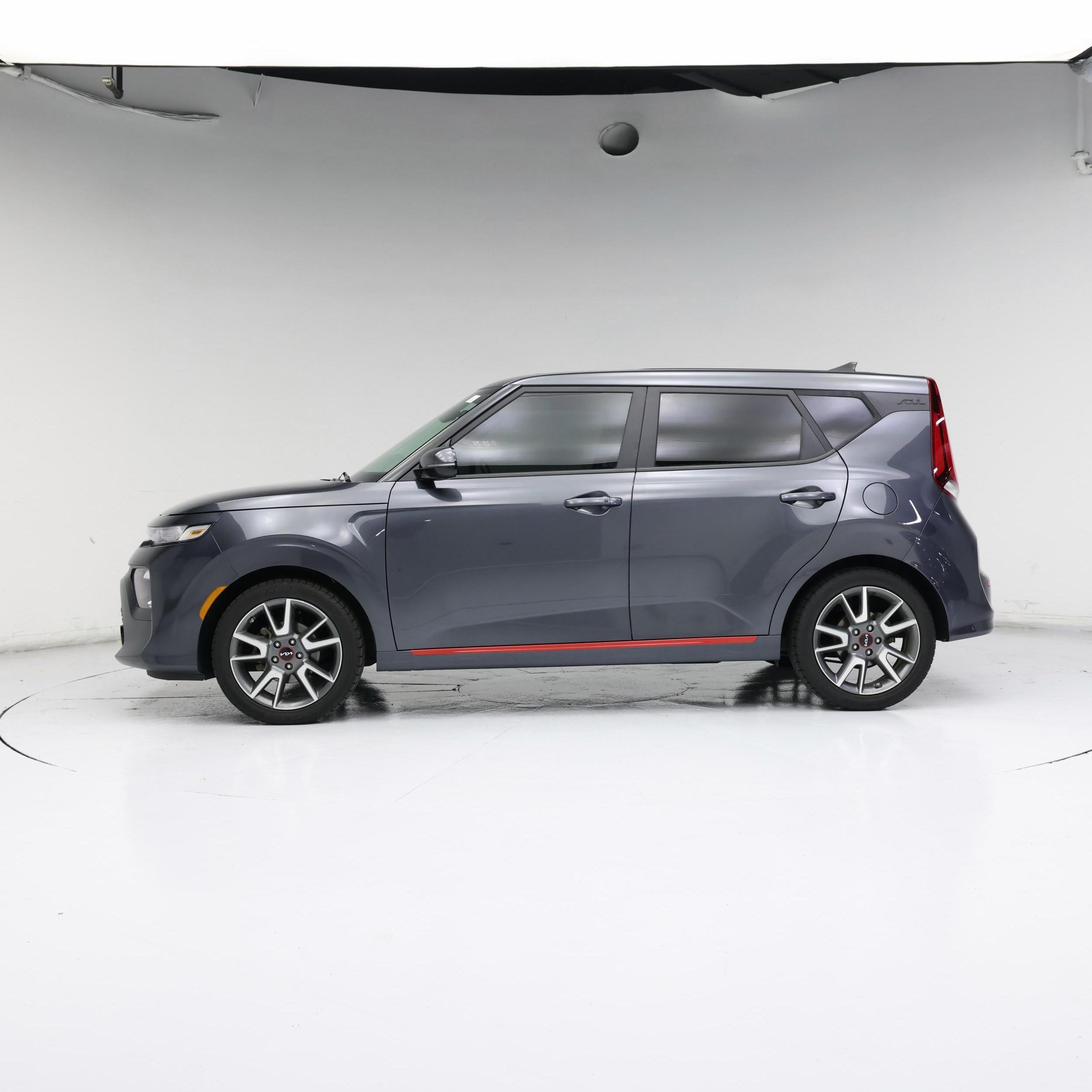 Thumbnail: 2022 Kia Soul - 3
