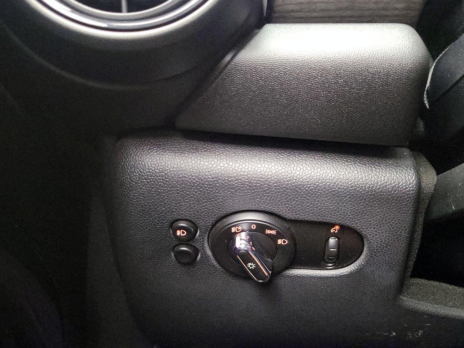 Thumbnail: 2018 MINI Cooper - 13