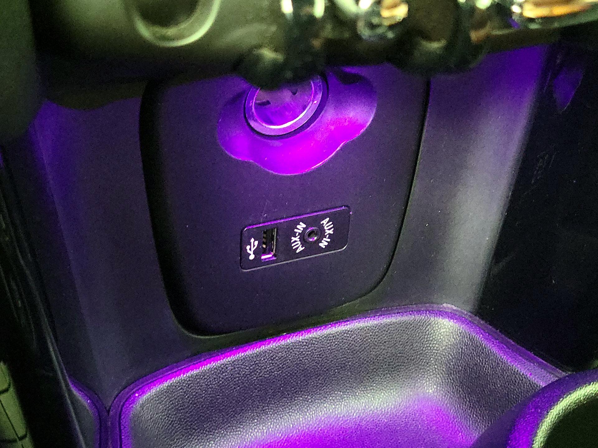 Thumbnail: 2018 MINI Cooper - 18