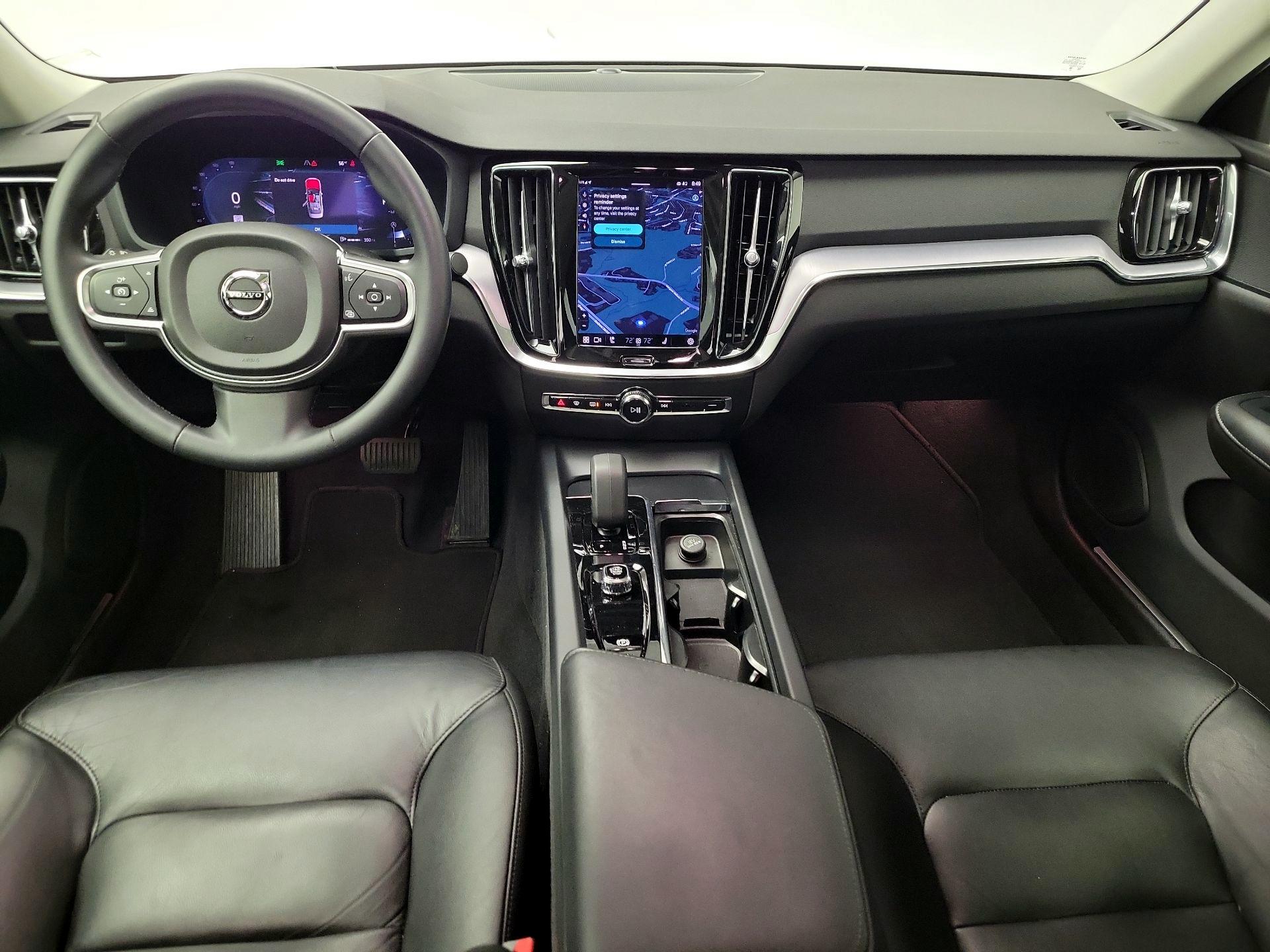 Thumbnail: 2024 Volvo S60 - 9