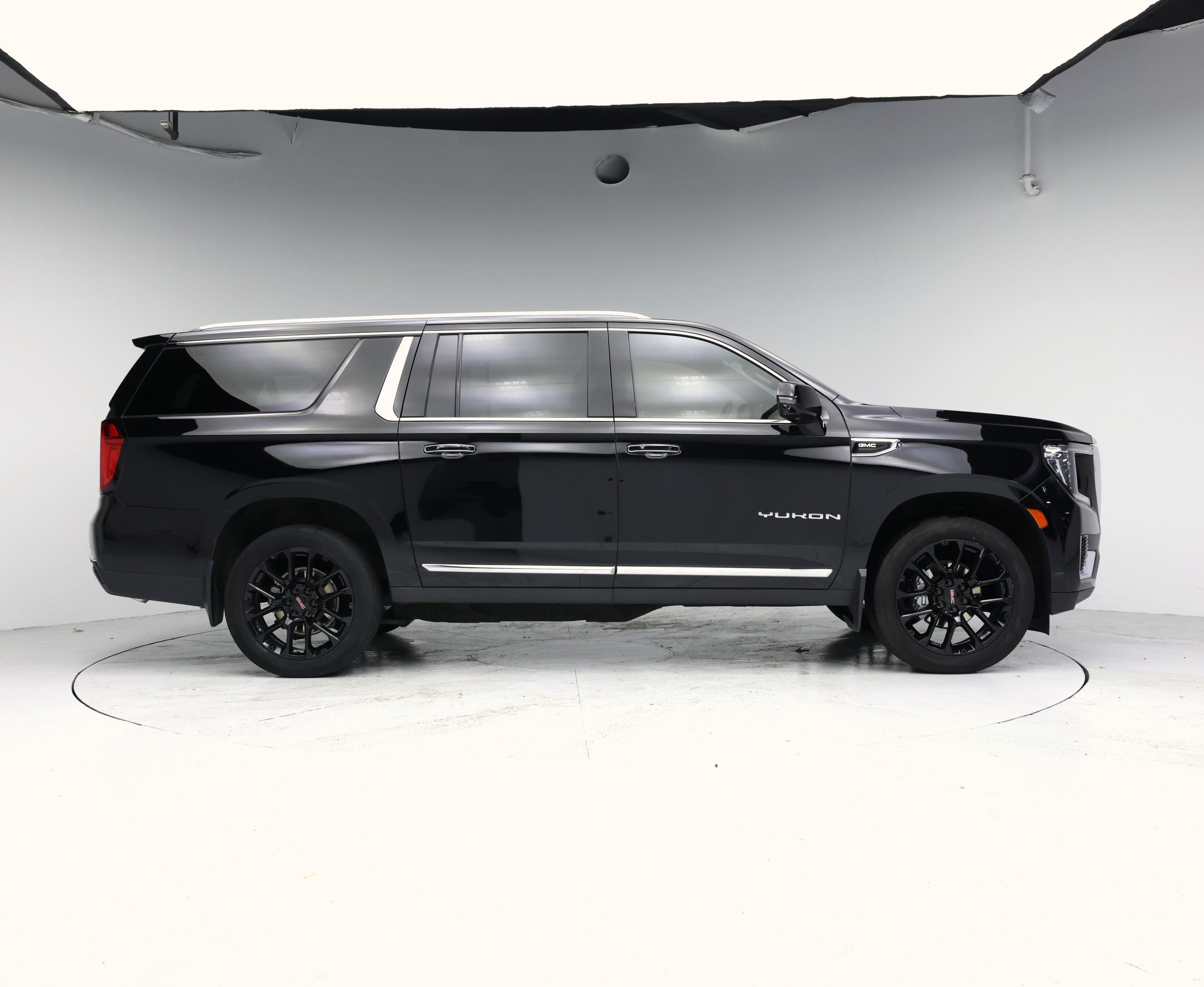 Thumbnail: 2022 GMC Yukon XL - 7