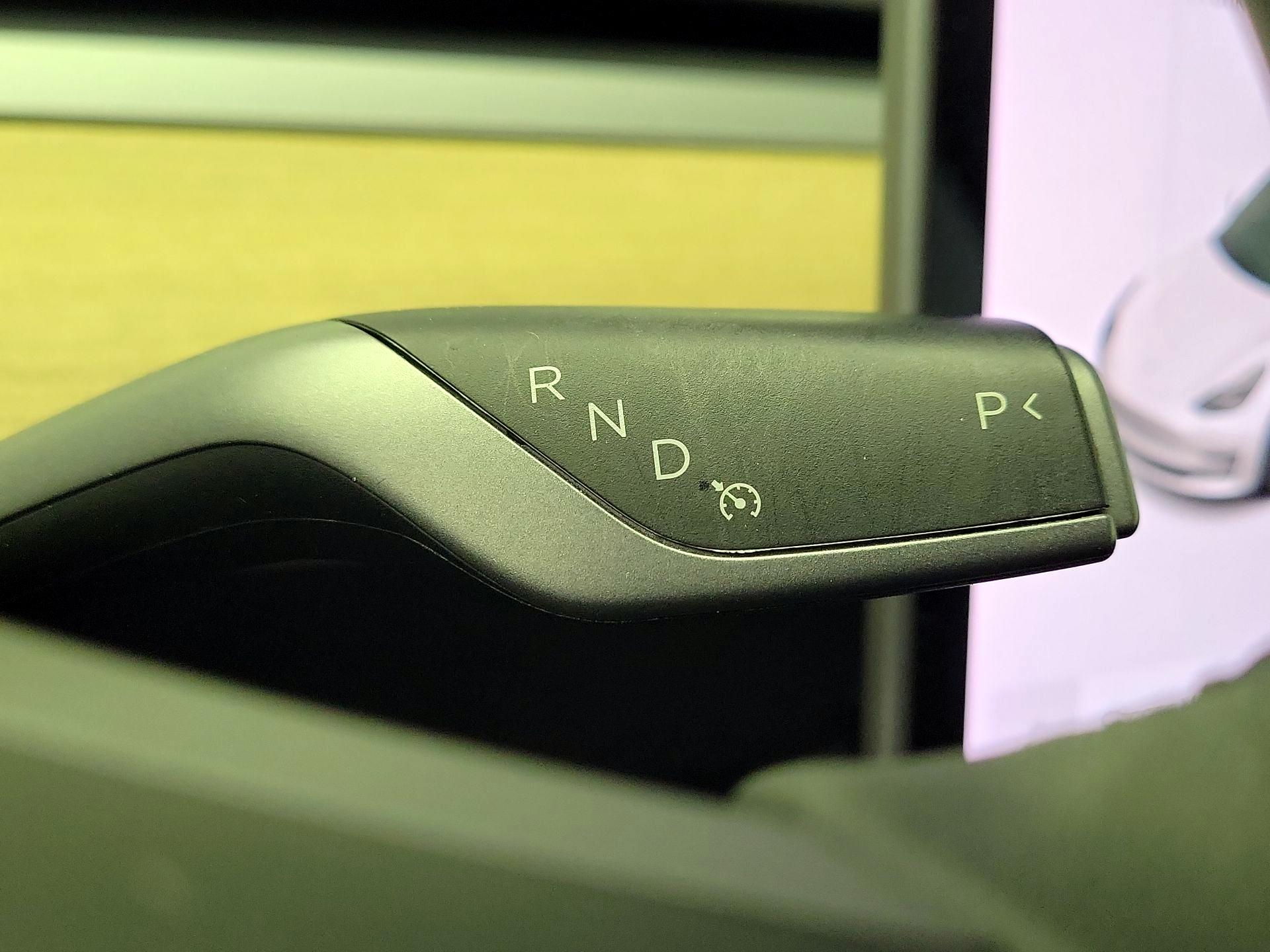 Thumbnail: 2021 Tesla Model 3 - 17