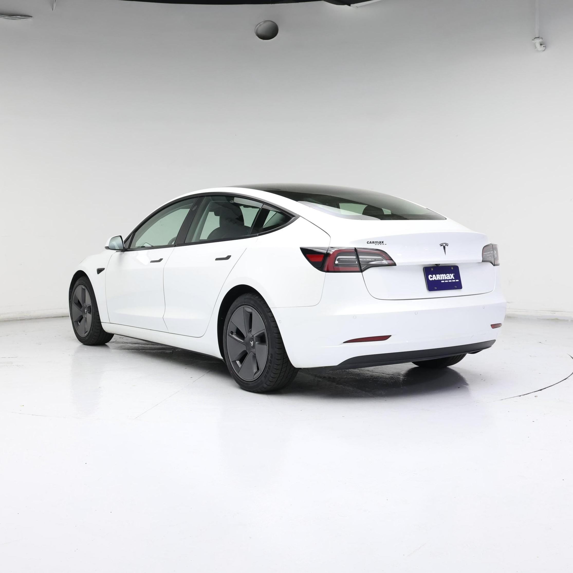 Thumbnail: 2021 Tesla Model 3 - 2