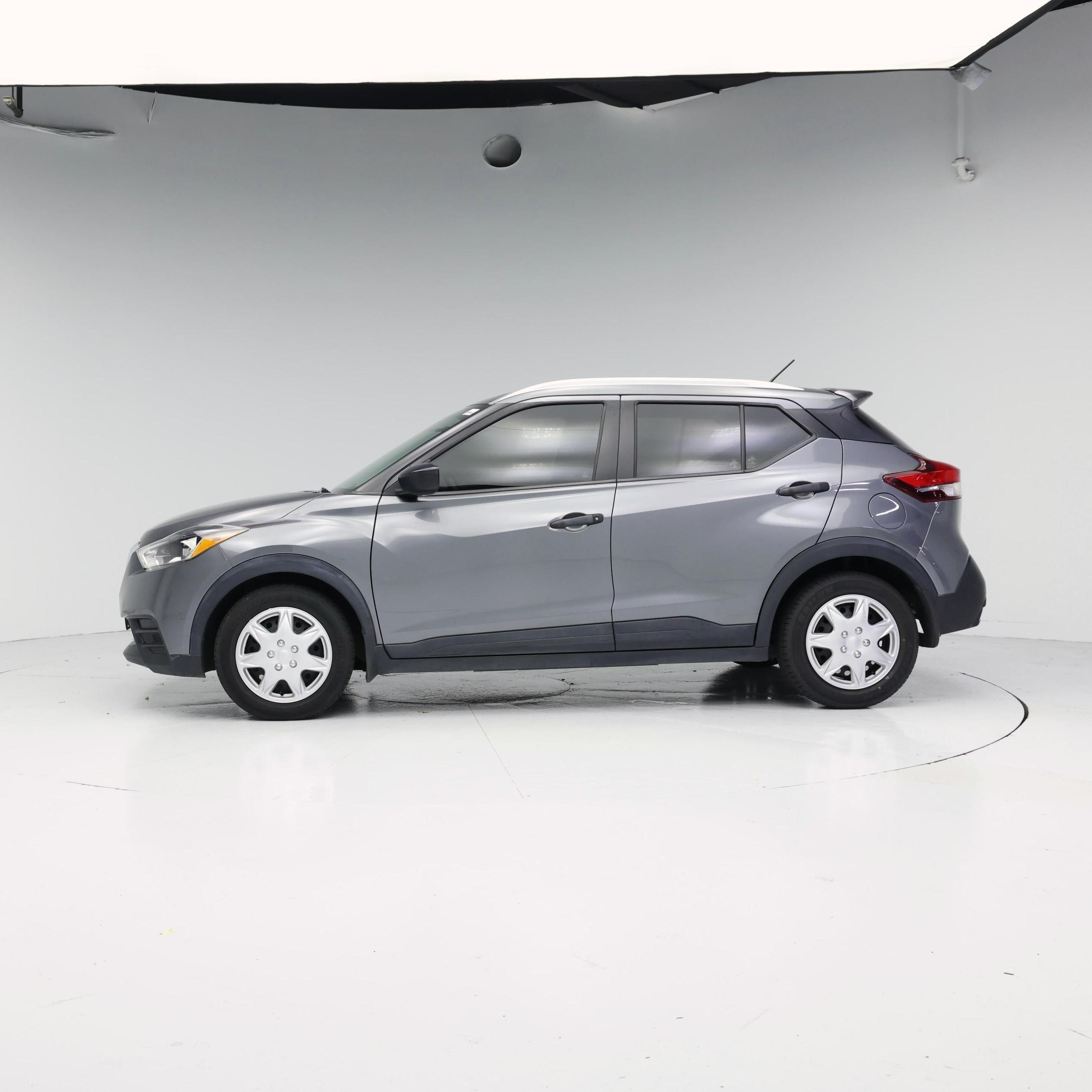 Thumbnail: 2018 Nissan Kicks - 3