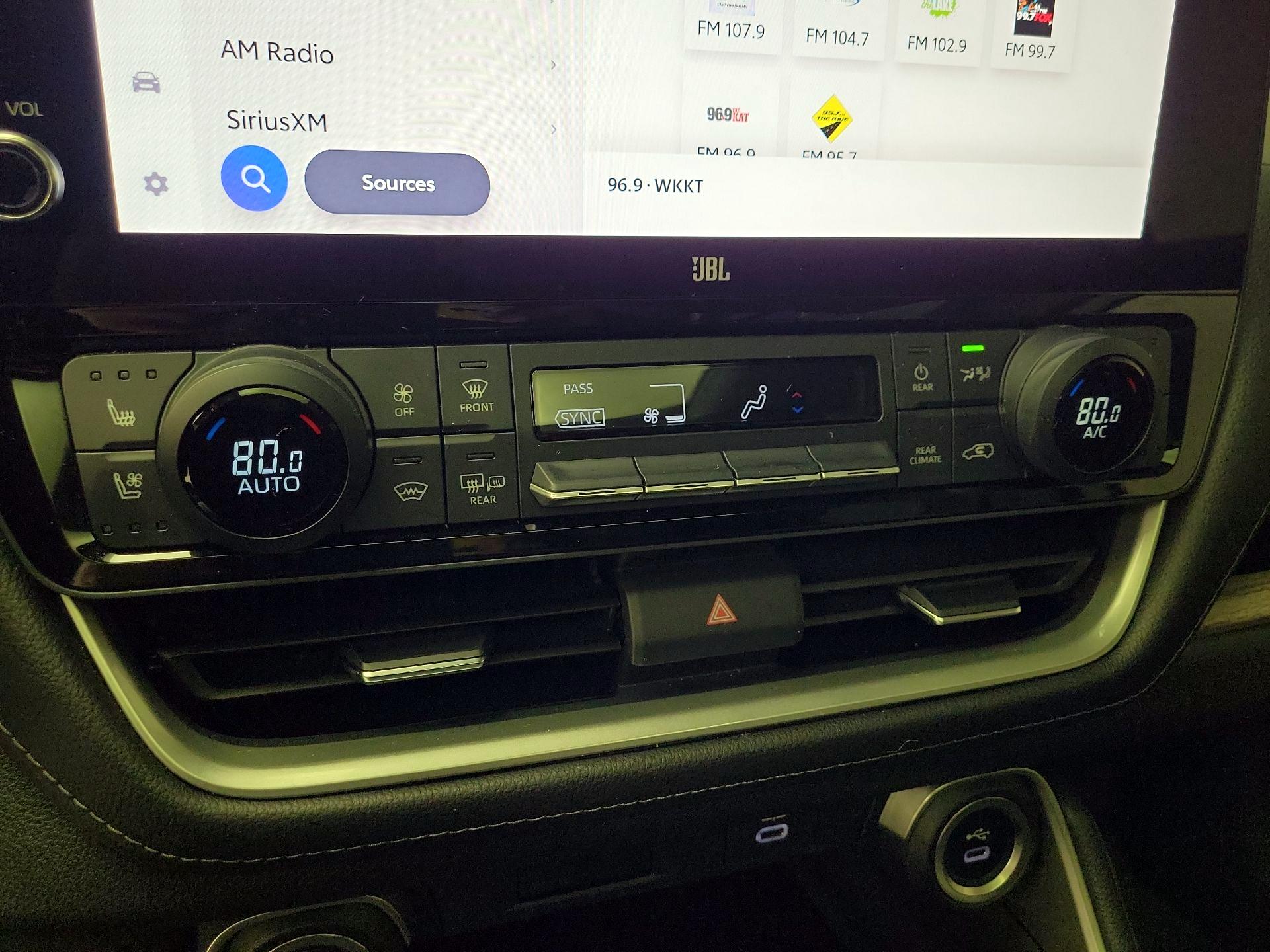 Thumbnail: 2024 Toyota Grand Highlander - 16