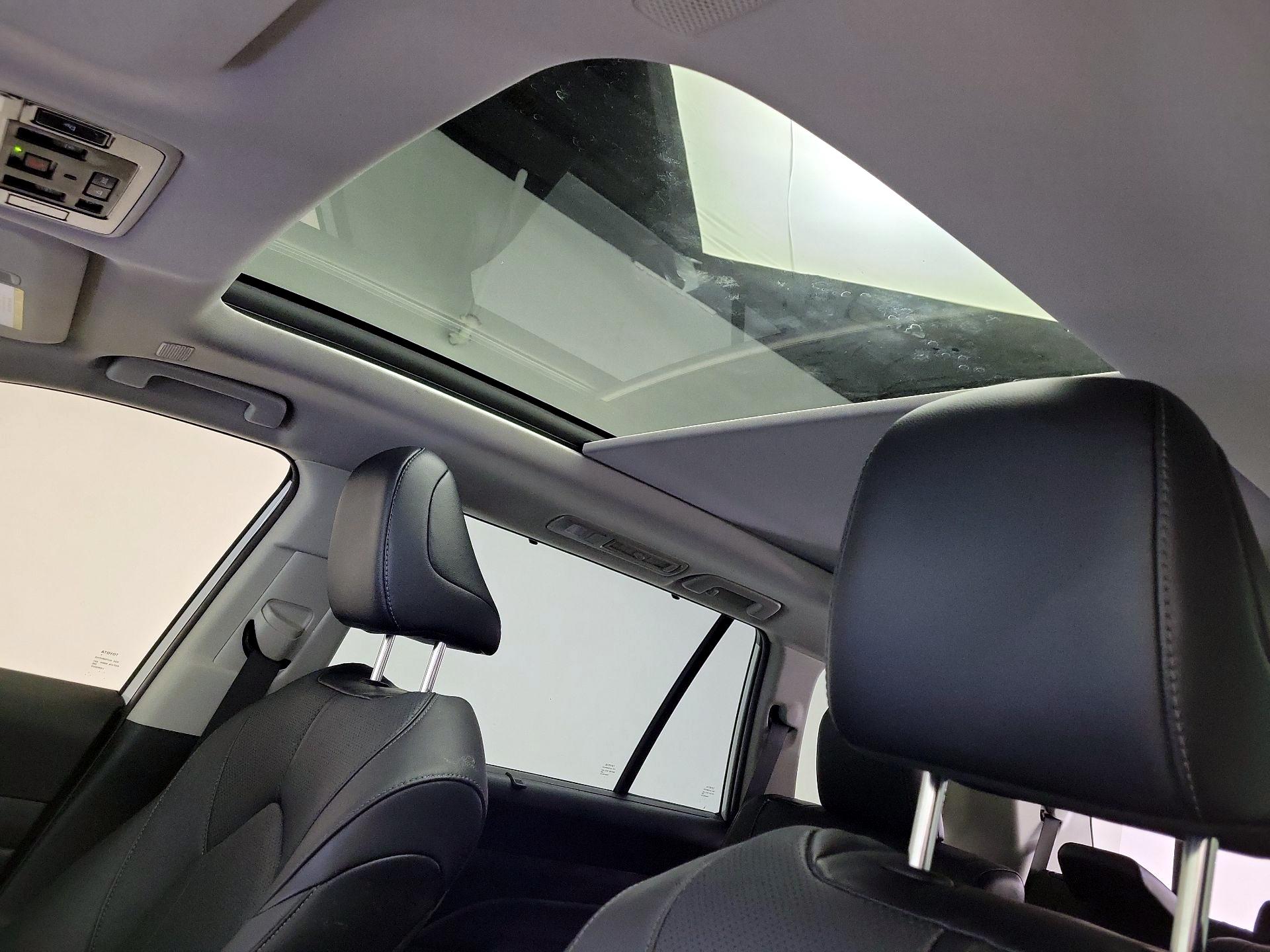 Thumbnail: 2024 Toyota Grand Highlander - 19