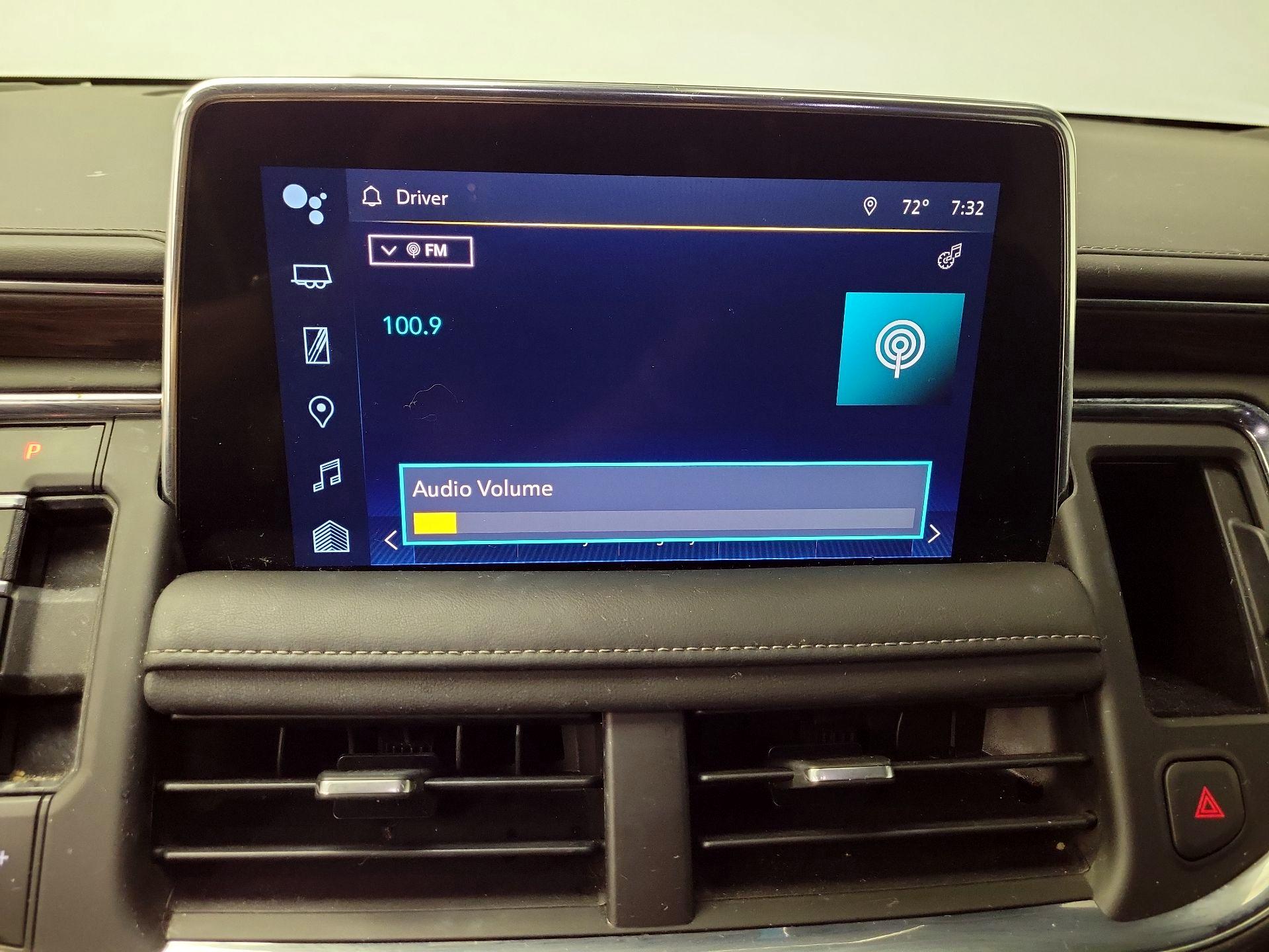 Thumbnail: 2022 Chevrolet Suburban - 16